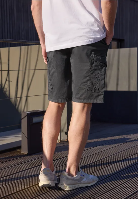 Bermuda im Regular Fit im Cargo-Look