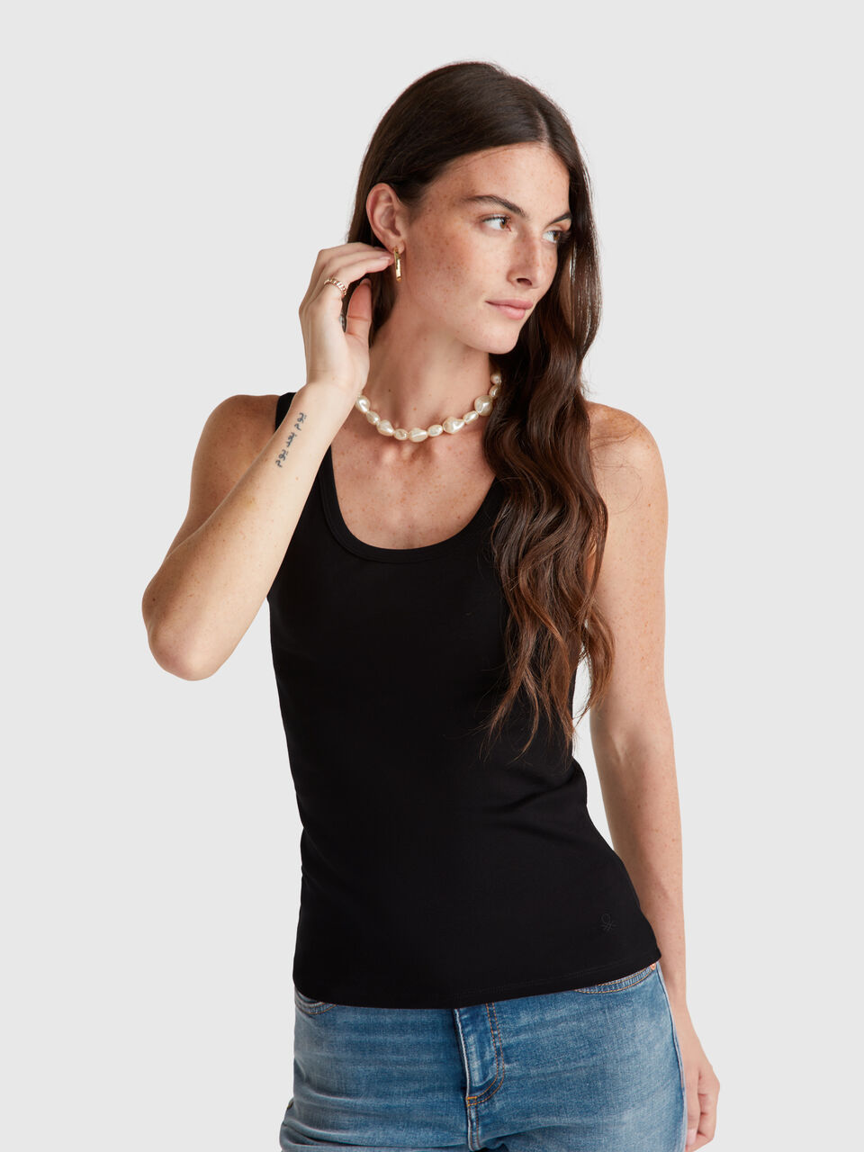 Black tank top in pure cotton