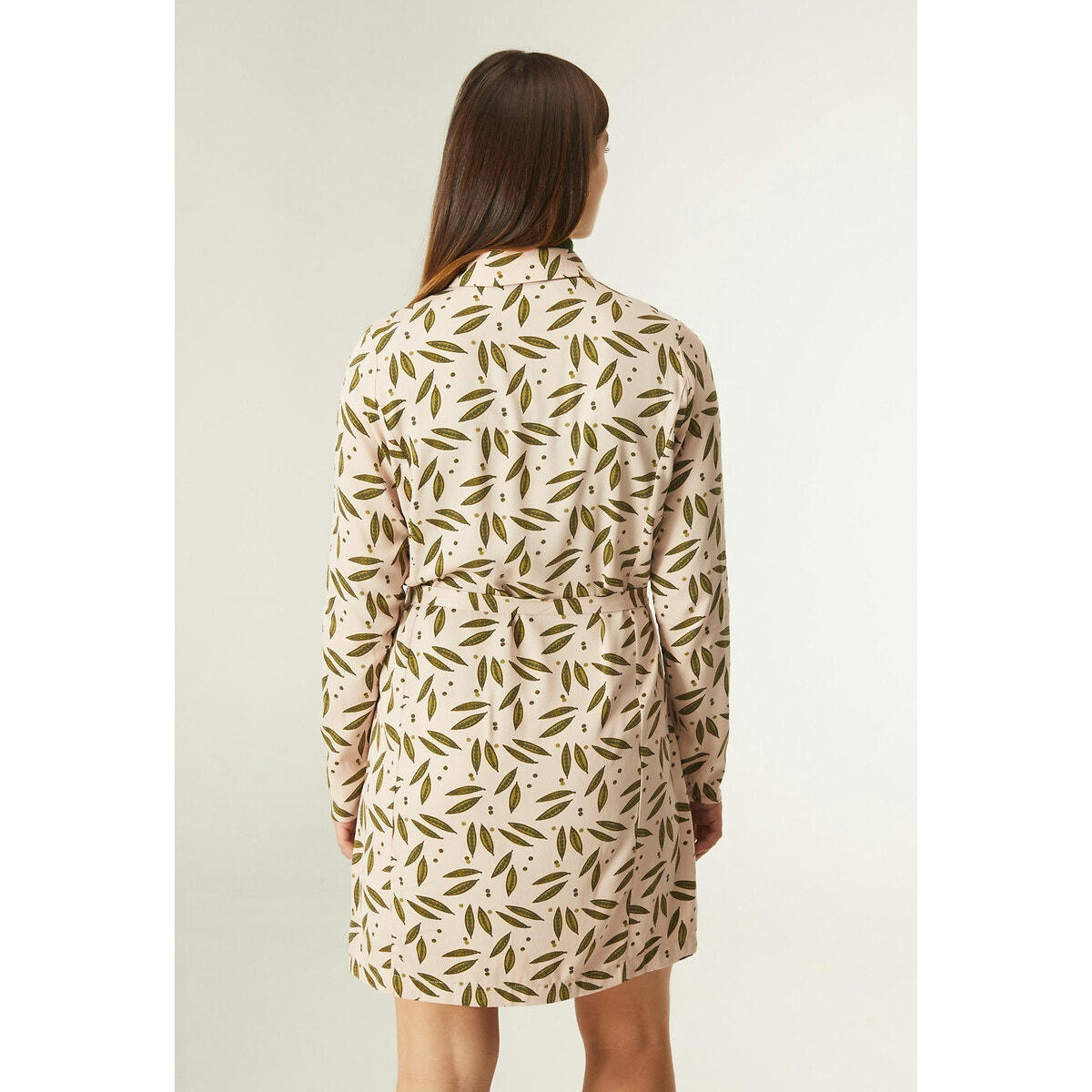 Robe imprimée boutonnée avec ceinture