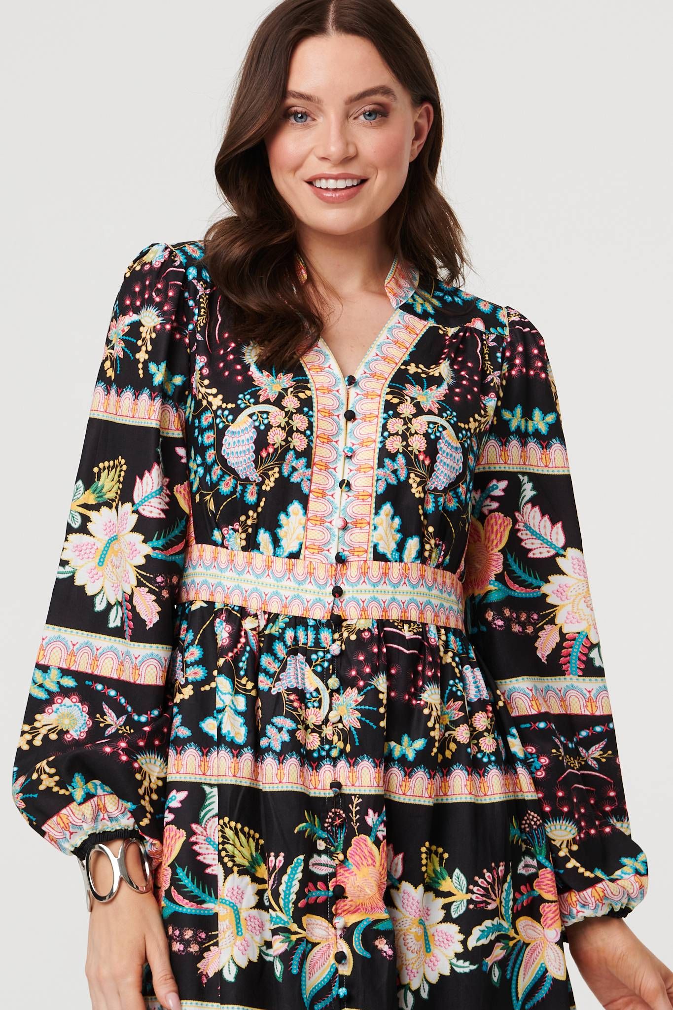 Izabel London Floral Long Sleeve Buttoned Midi Dress