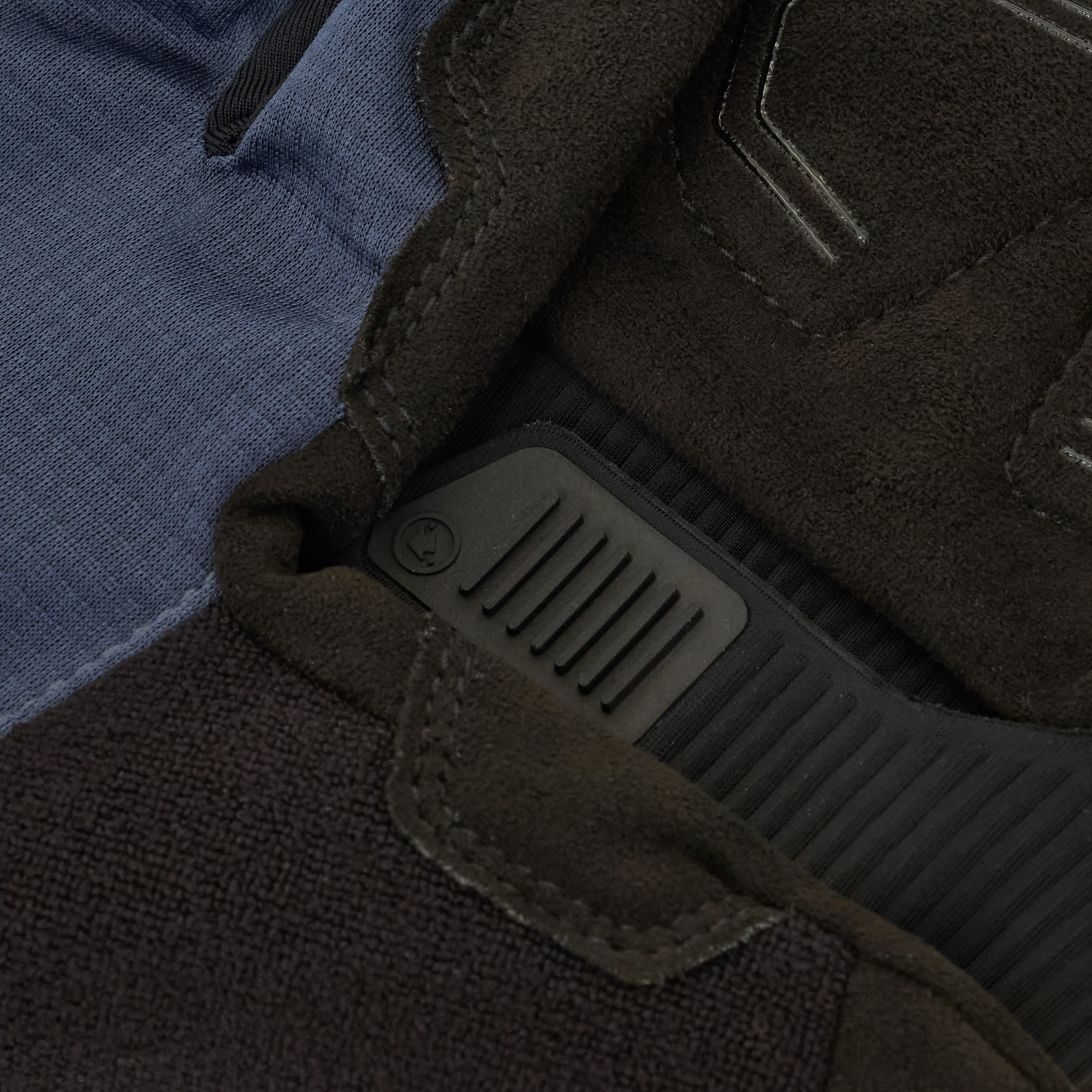 Loop Full Finger Gloves - Carbon Grey