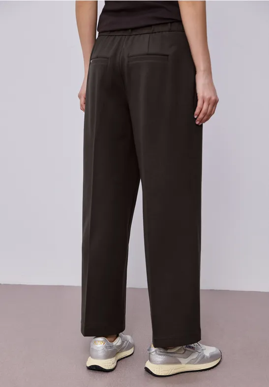 Wide Leg Hose mit Knopfdetail