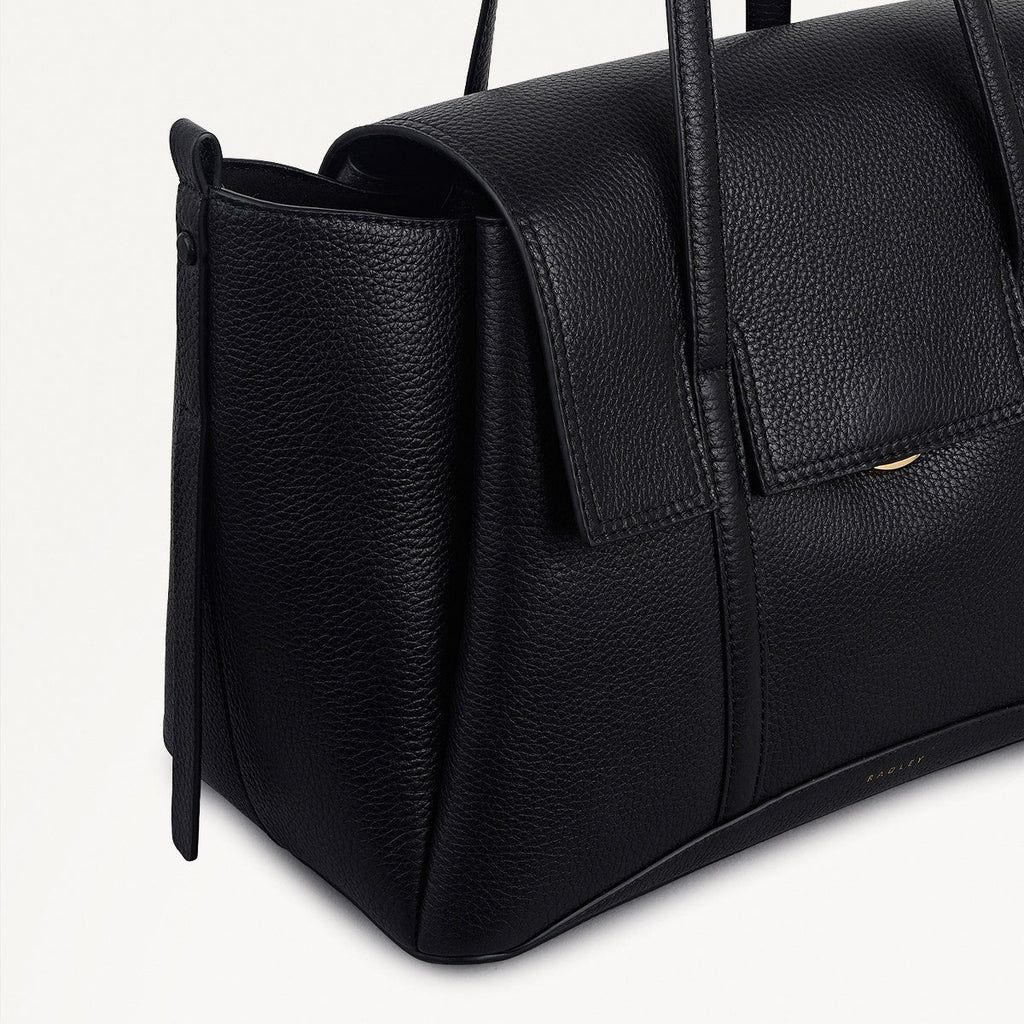 The Chancery - Medium Flapover Shoulder