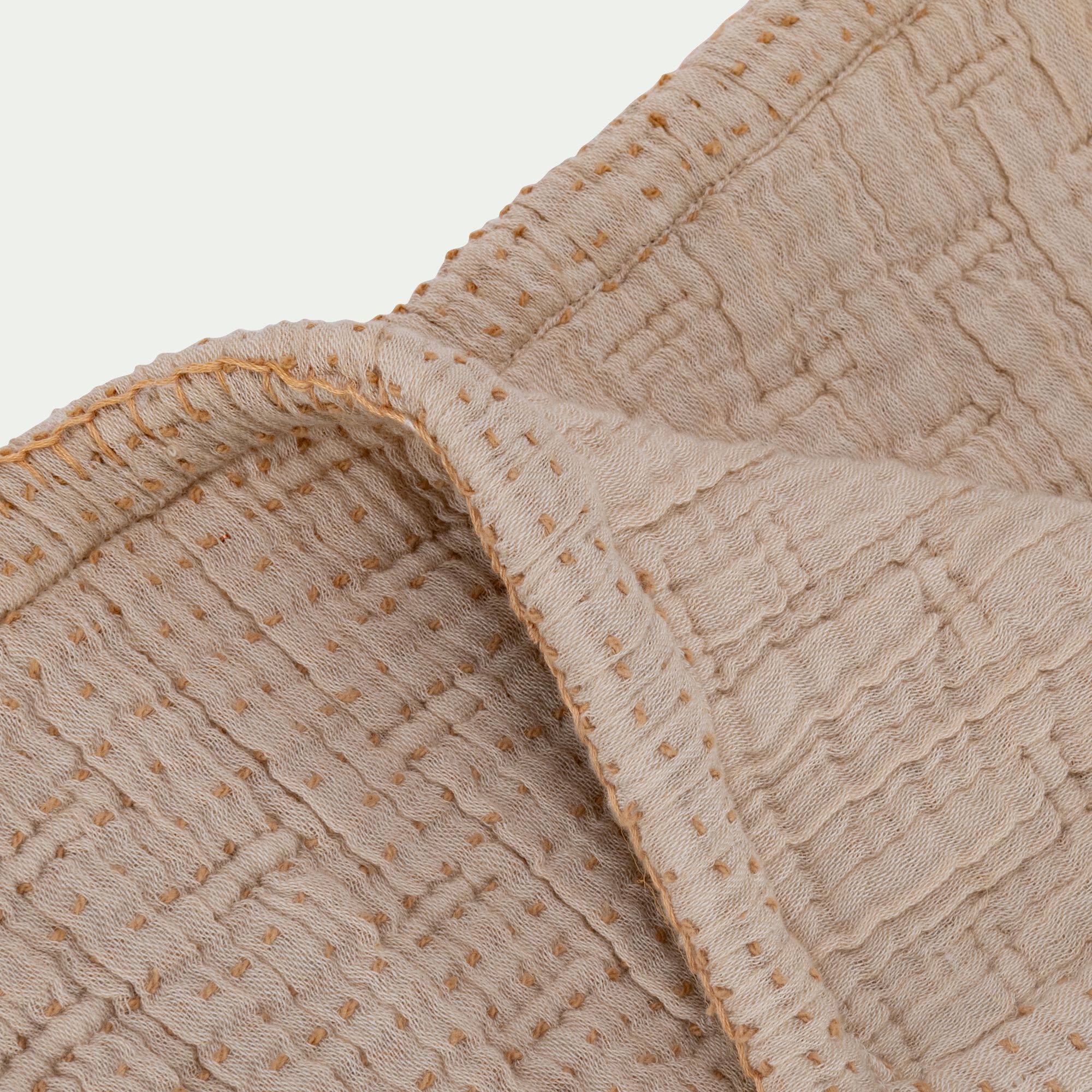 MEDIS - Plaid matelassé en coton motif pois finition surpiqure 130x170cm - beige