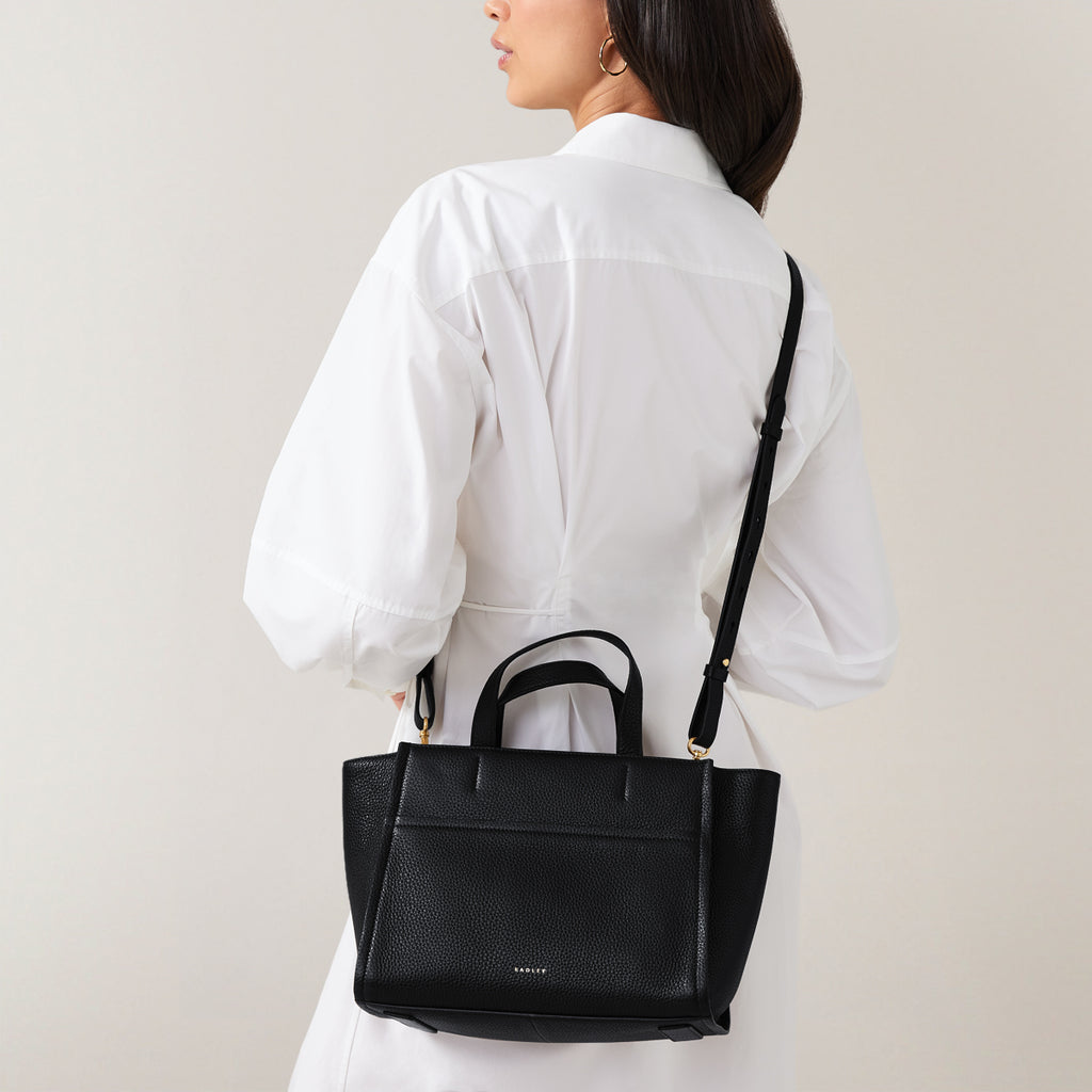 OAK STREET MEDIUM ZIPTOP GRAB BLACK