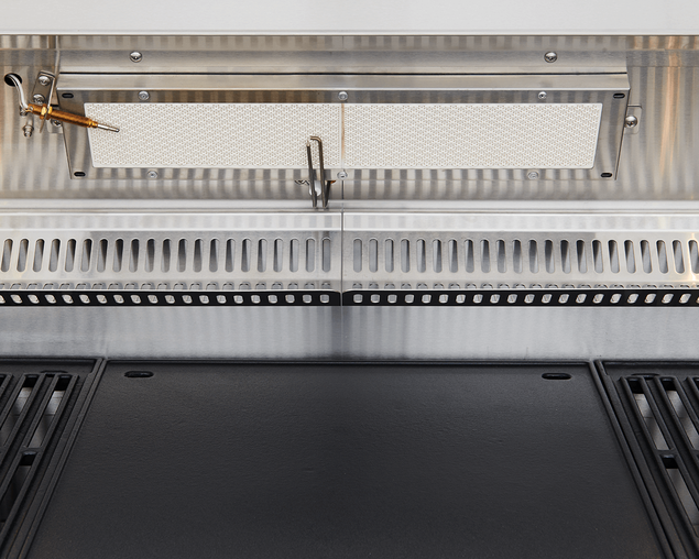 BeefEater 7000 Premium 5 Burner Flame Failure BBQ on Side Burner Cart