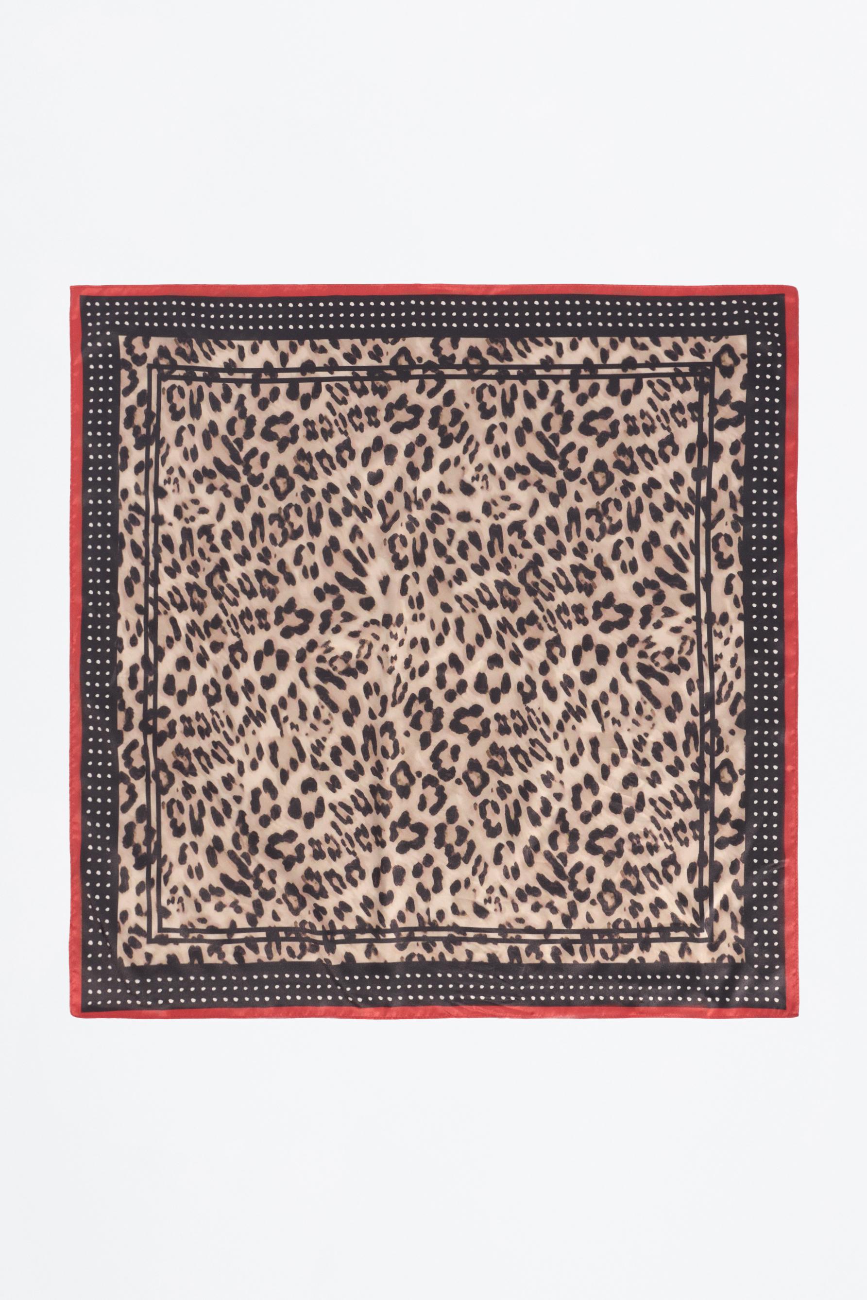 Pañuelo satén animal print