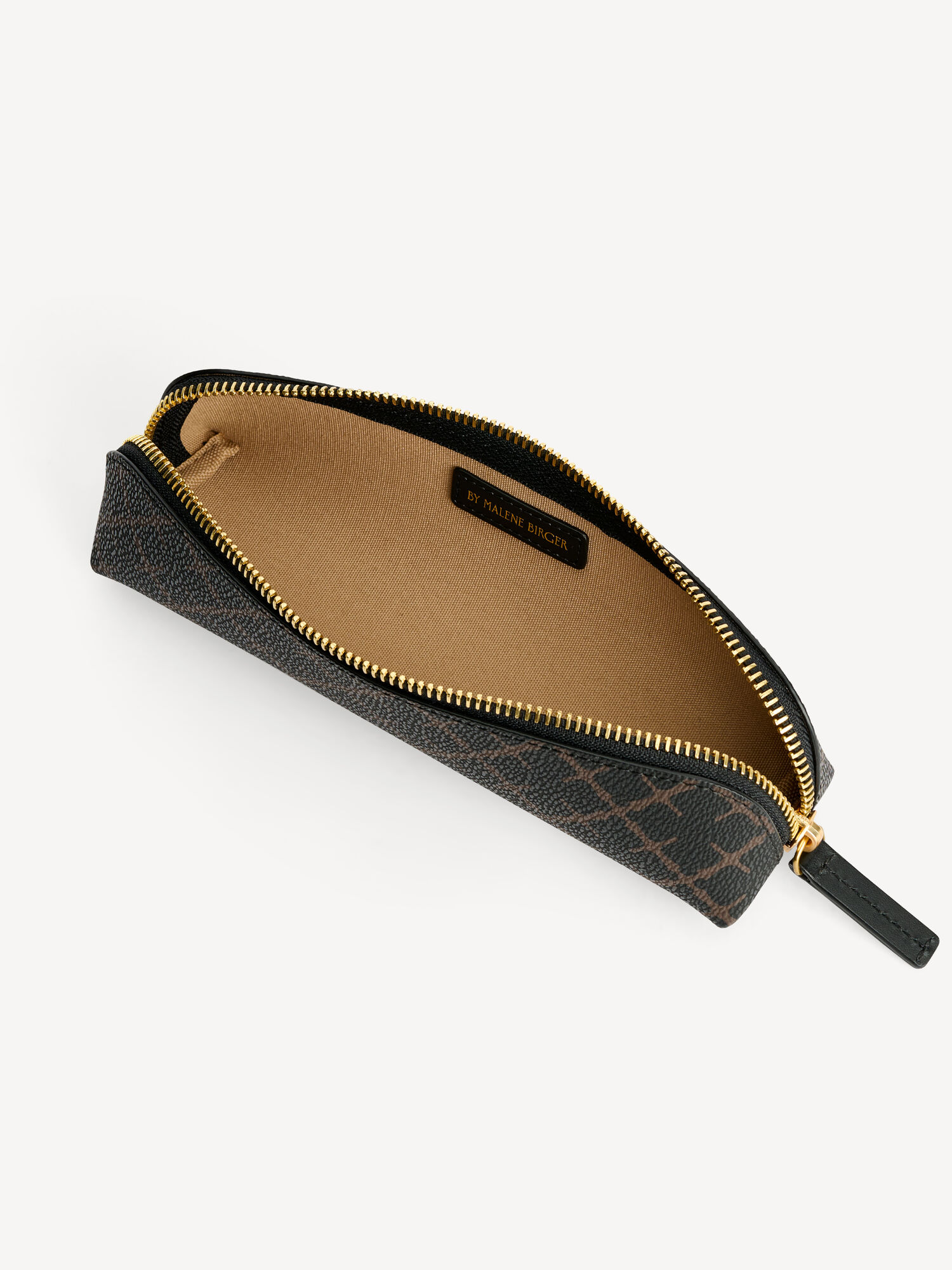Ivy Pen penalhus