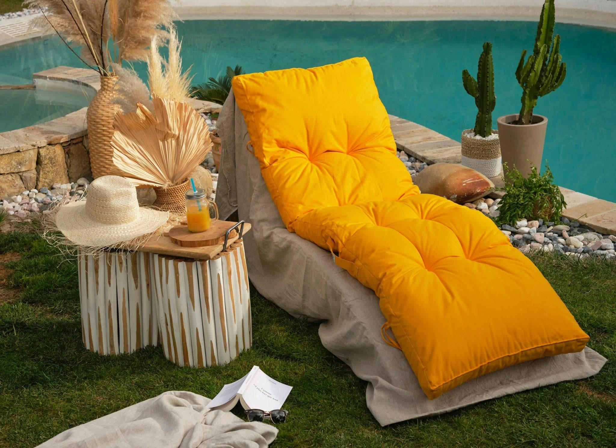 - Coussin pour bain de soleil en polyester 185 x55cm jaune miel