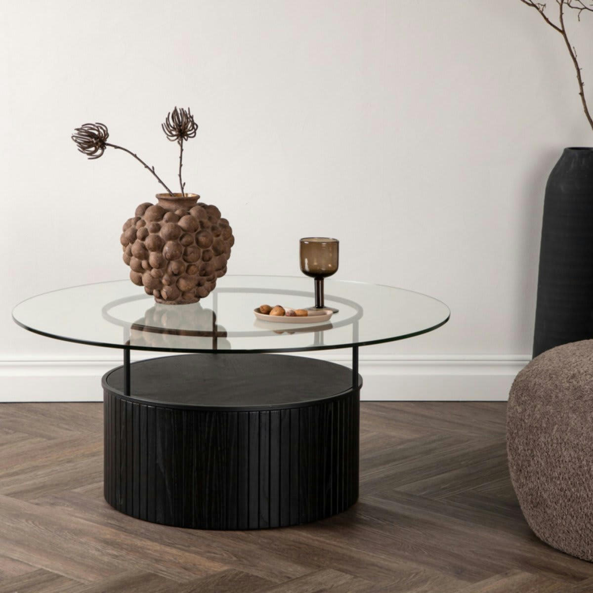 OLIVIA - Table basse design en métal noir avec plateau en verre