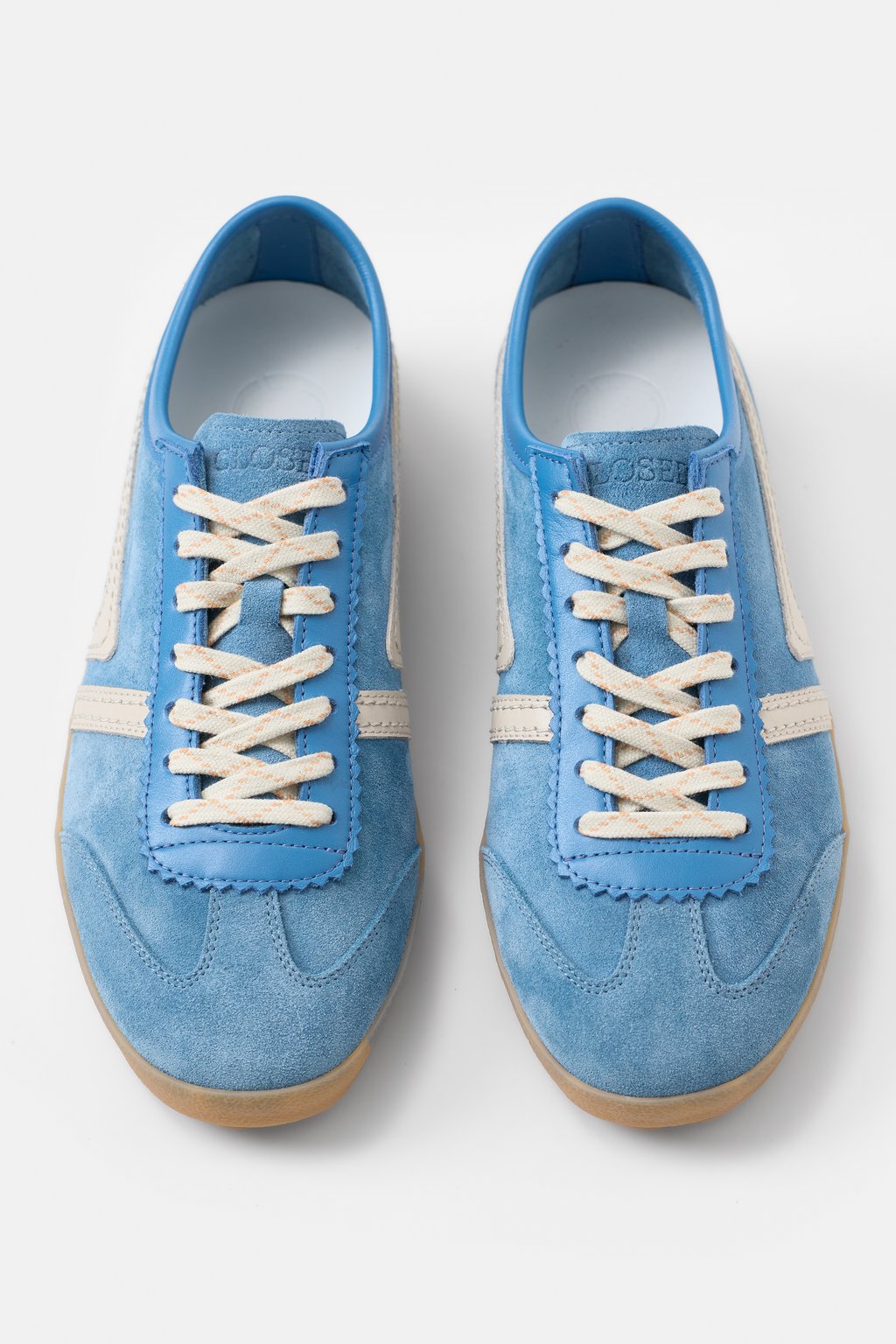 Sneakers aus Veloursleder