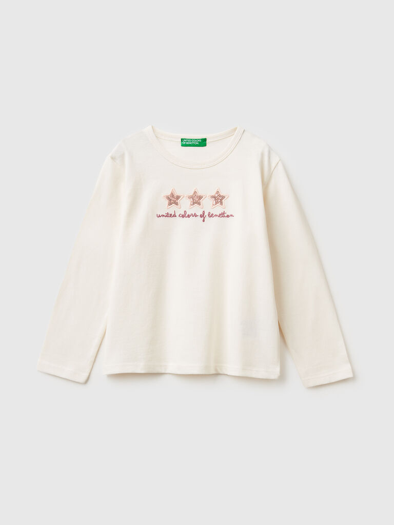 T-shirt with print and sequins