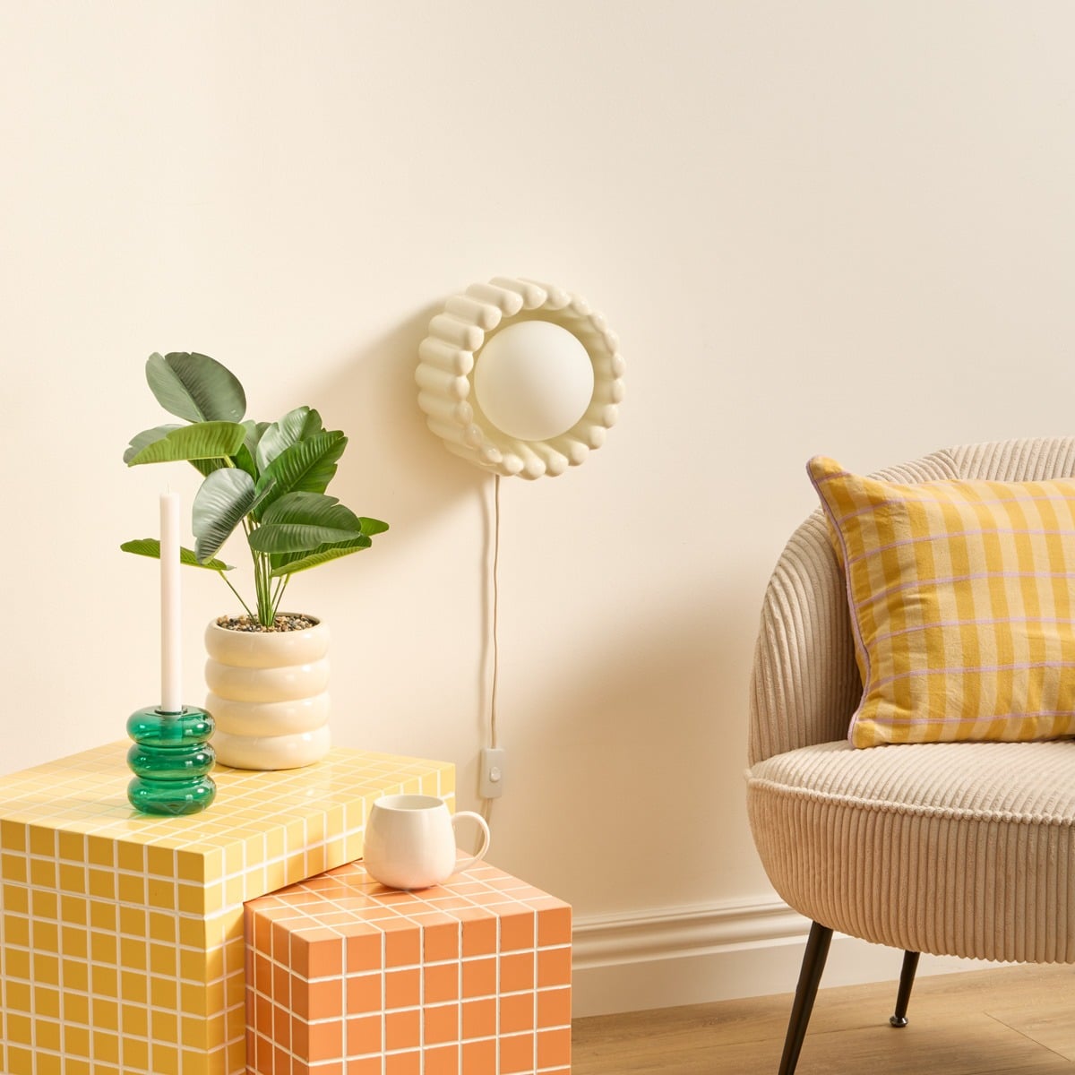 Lampa LOTTA kremowa 23x20 cm