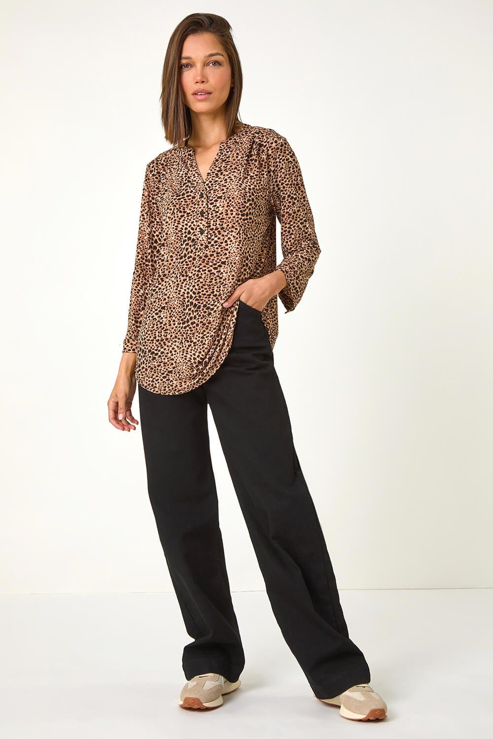 Roman Animal Print Stretch Blouse