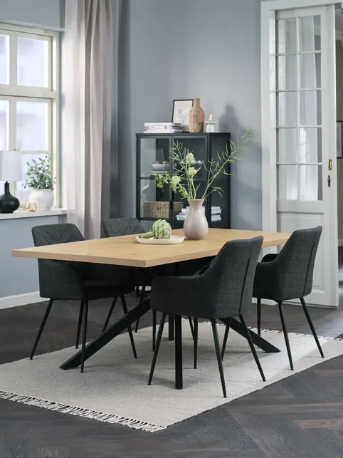 NORTOFT L200 bord varm eg + 4 PURHUS stole grå/sort
