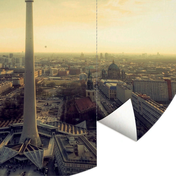 Vliestapete »Runde Vliestapete«, Stadt Berliner Fernsehturm, mehrfarbig, matt
