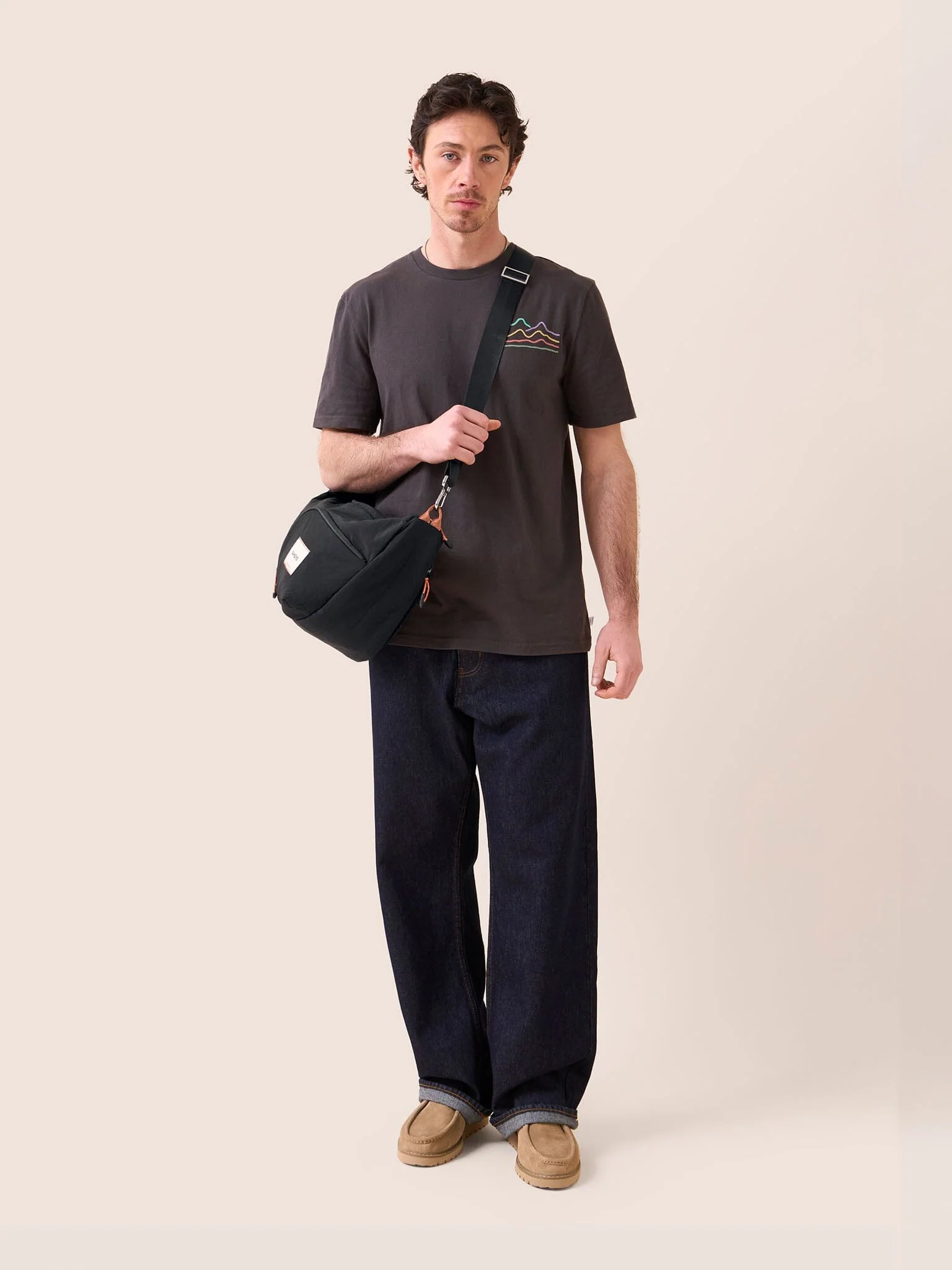 Ecuador XL Recycled Nylon Lightweight Sling Bag in Black