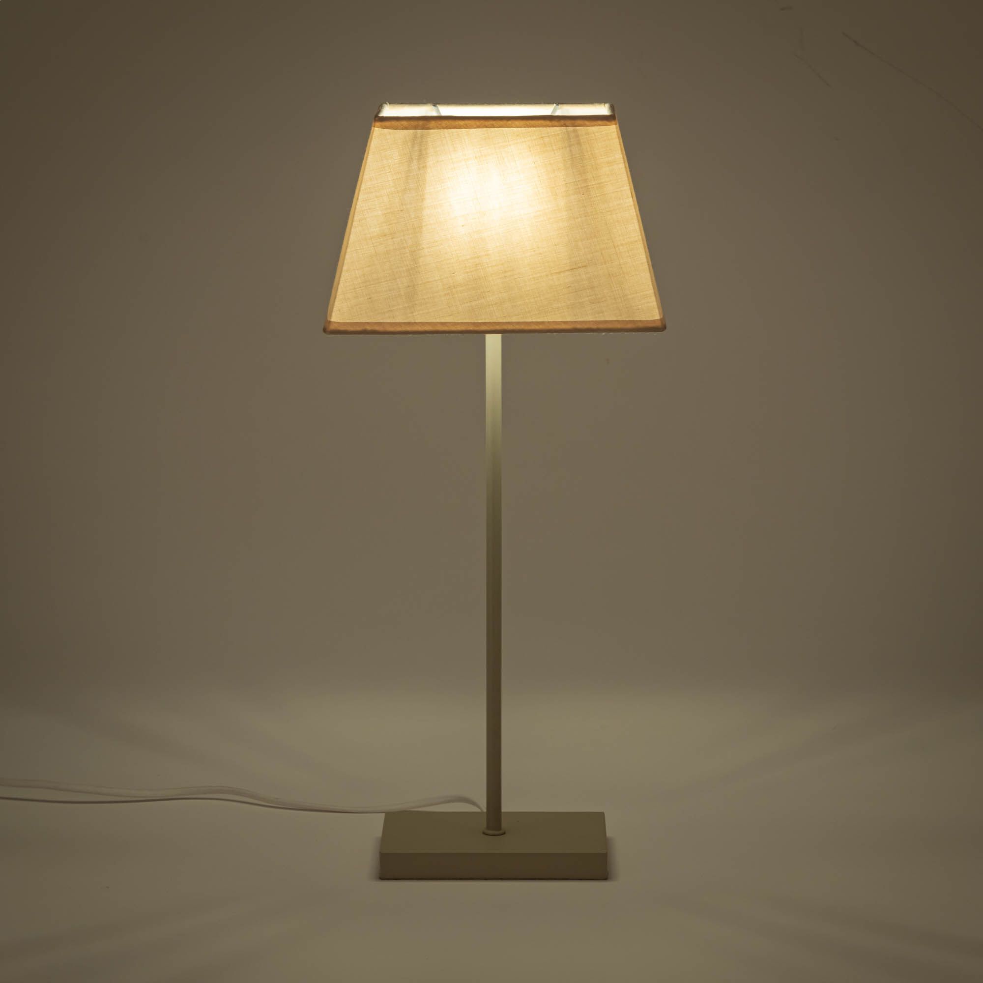 SVELTA - Lampe à poser électrifiée en coton H47cm - beige alpilles