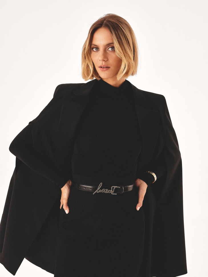 Narrow belt with metal logo buckle