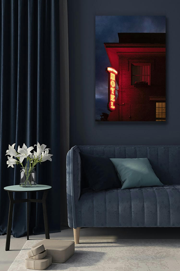 BLUE HOTEL - Photographie d'art de Romain Farge 40x60 cm sur alu