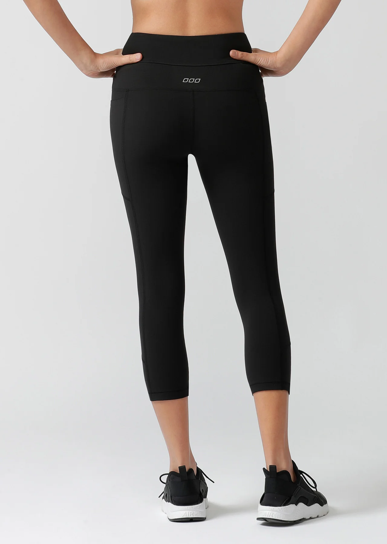 Wrap It Up 7/8 Leggings