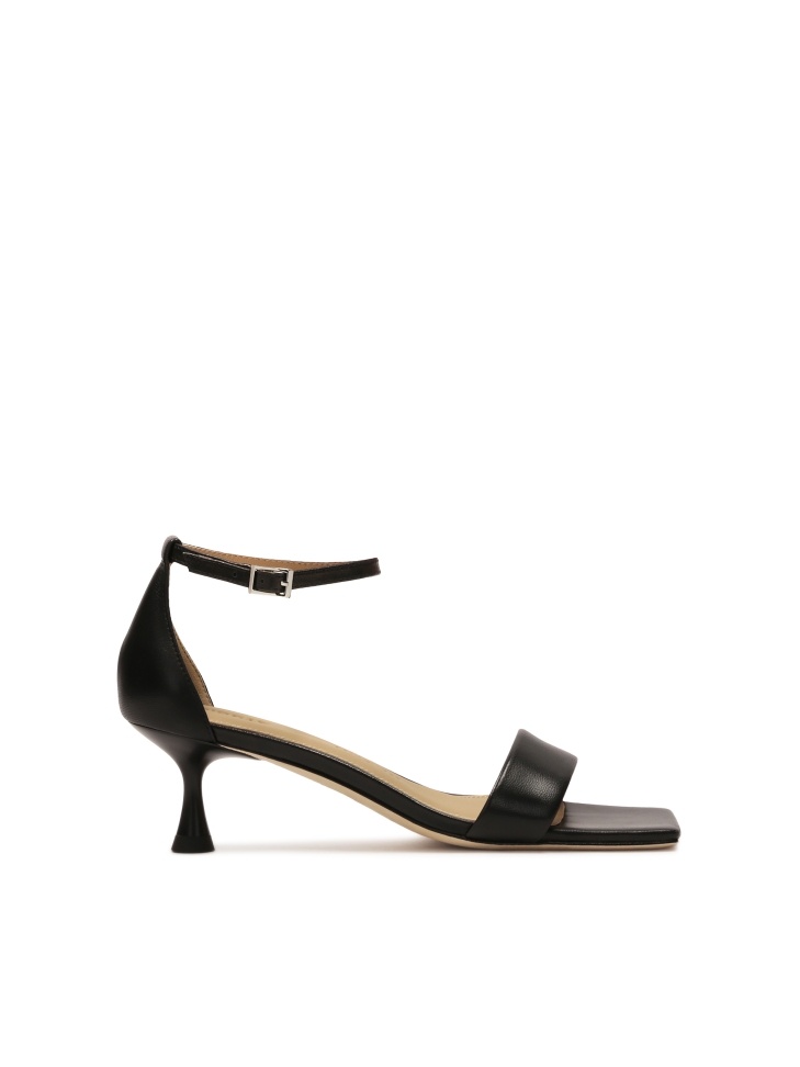 Black sandals with full heel