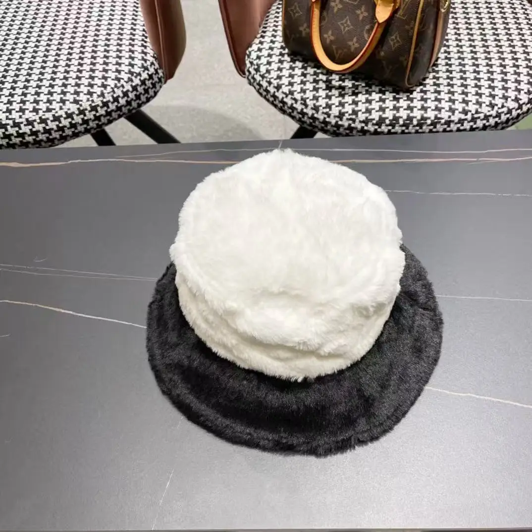 Chanel Fluffy bucket hat