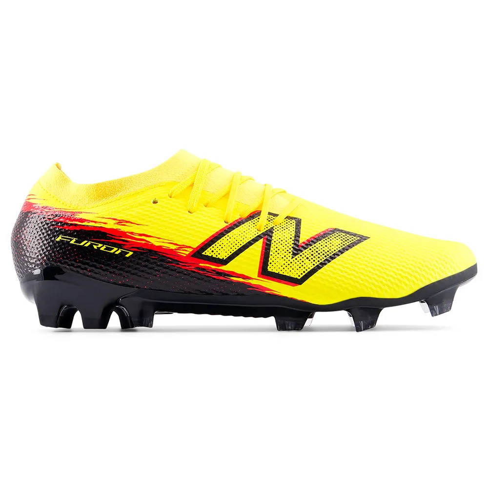 New Balance Furon v8 Team football boots