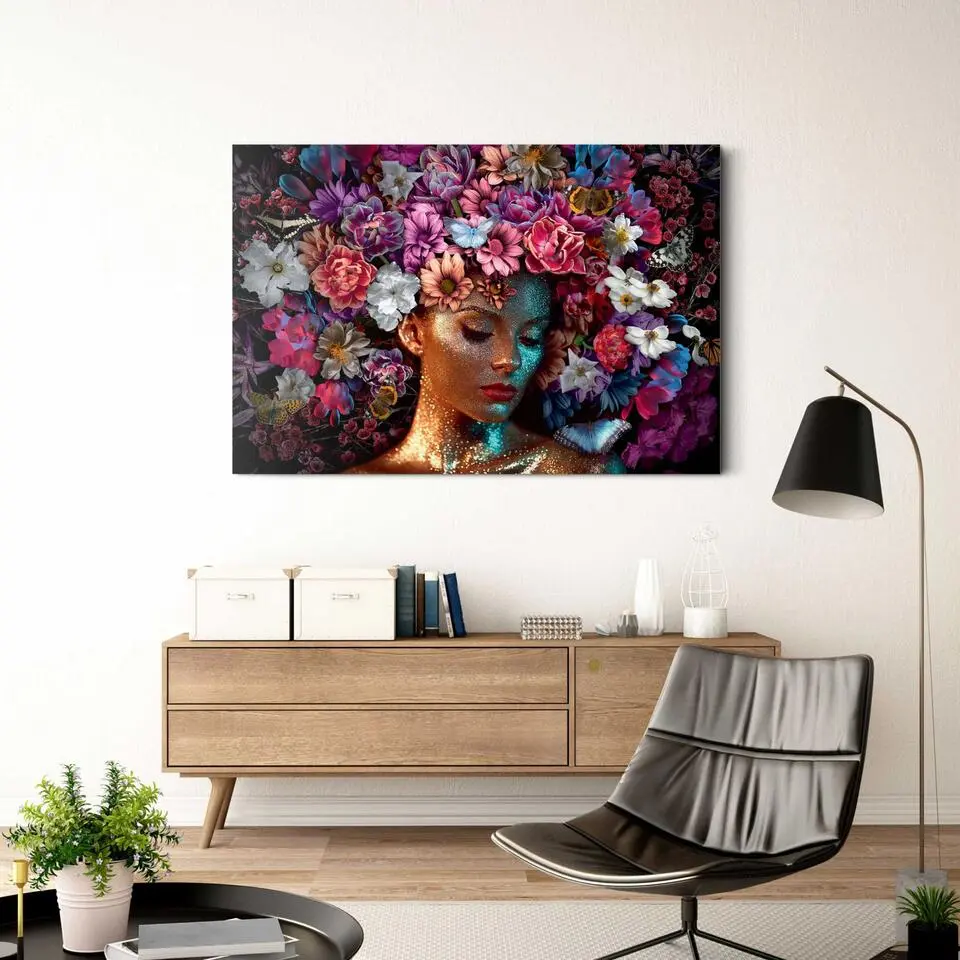 Glasschilderij Vrouw met Bloemenglitters - 78 x 116 - Bont