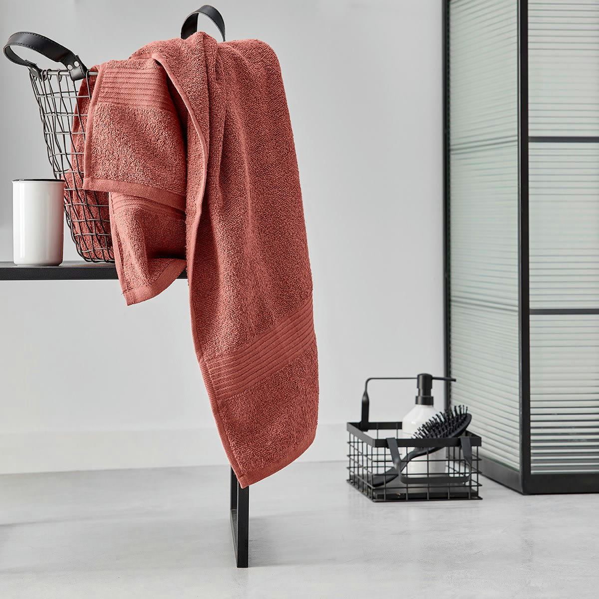 MEVAK BAÑO - Maxi drap de bain uni en coton rouge 90x150