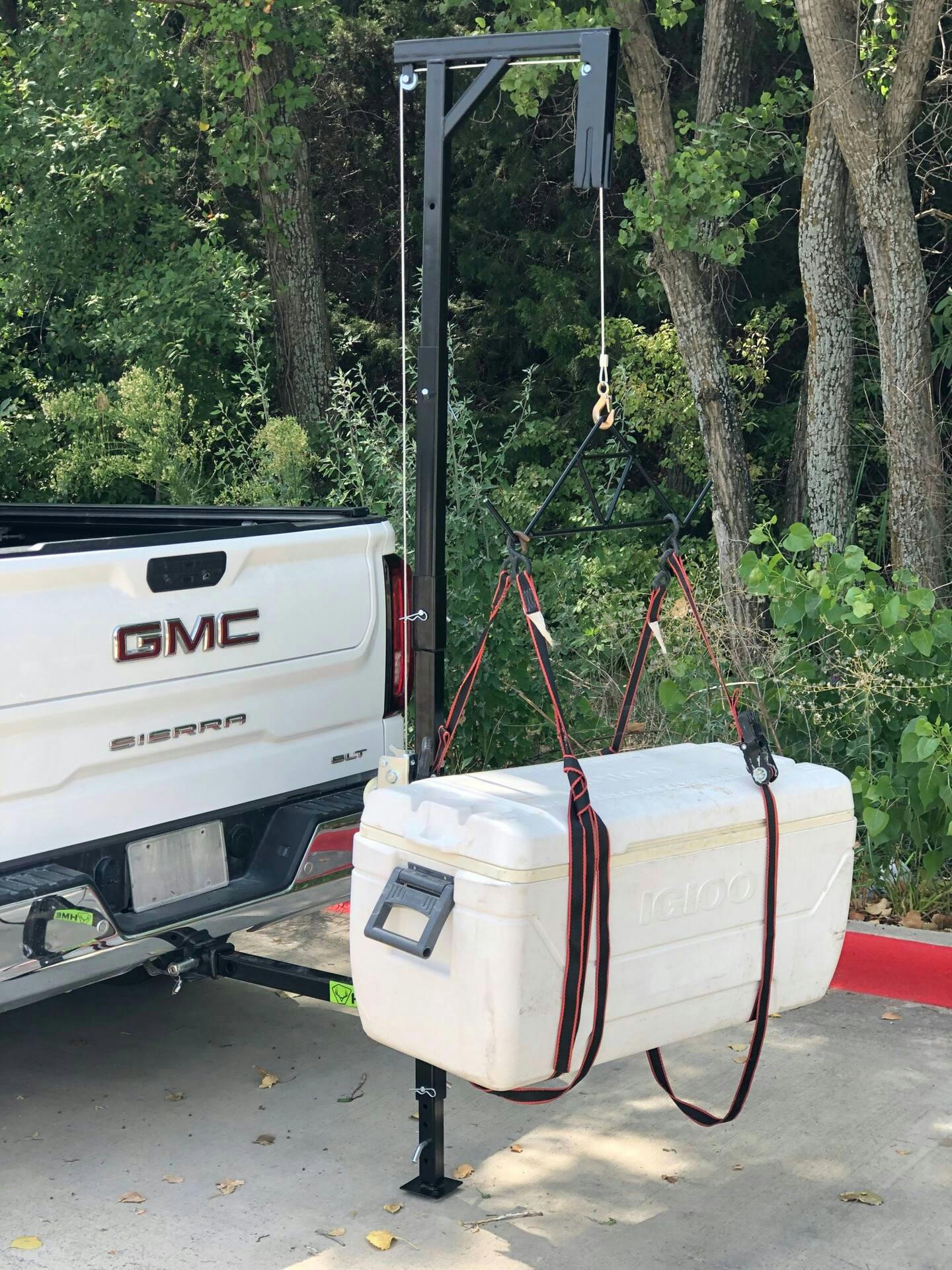 HME Hunting Truck Hitch Game Hoist, 400-lbs Capacity