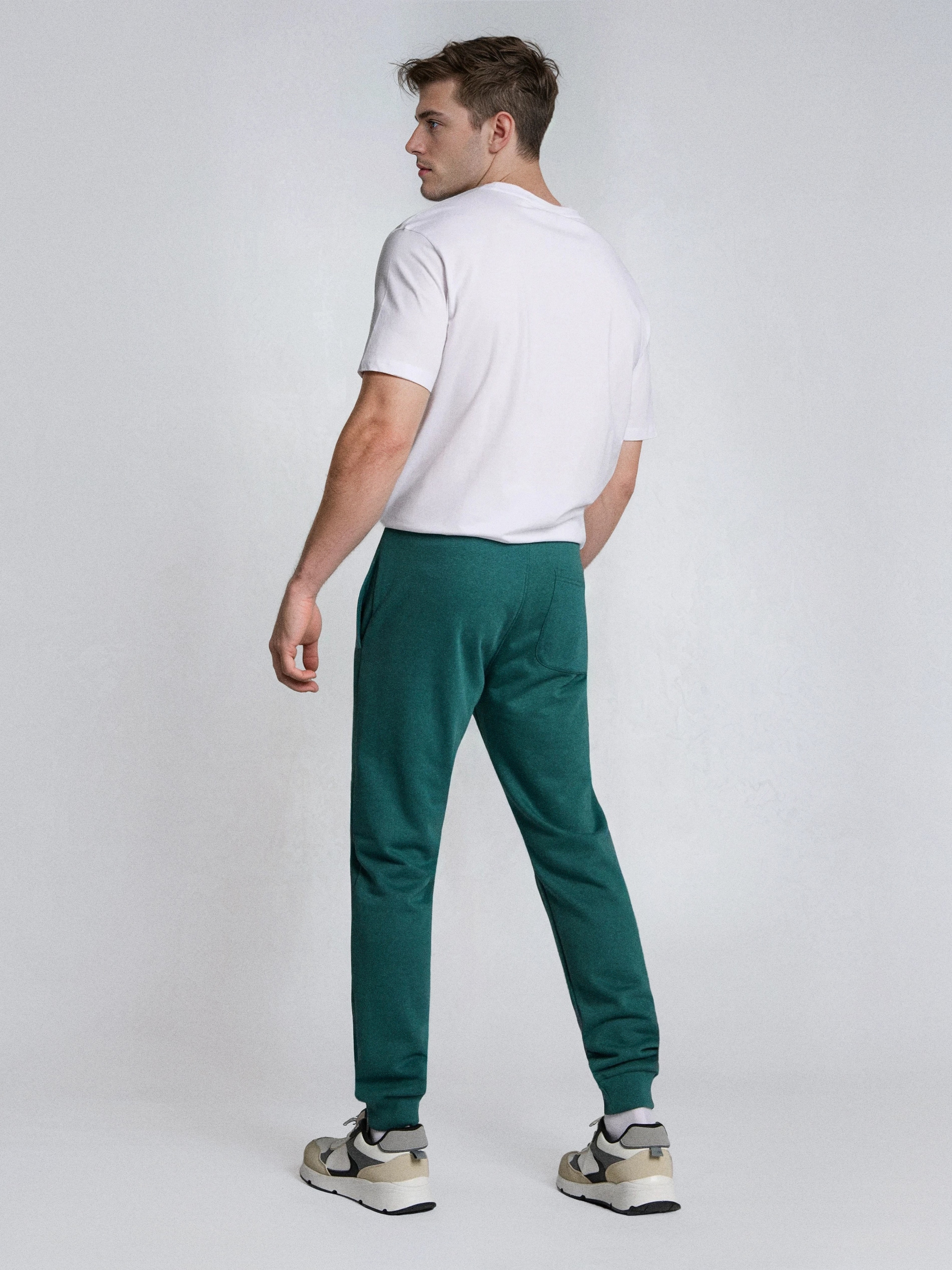 Spodnie jogger slim fit