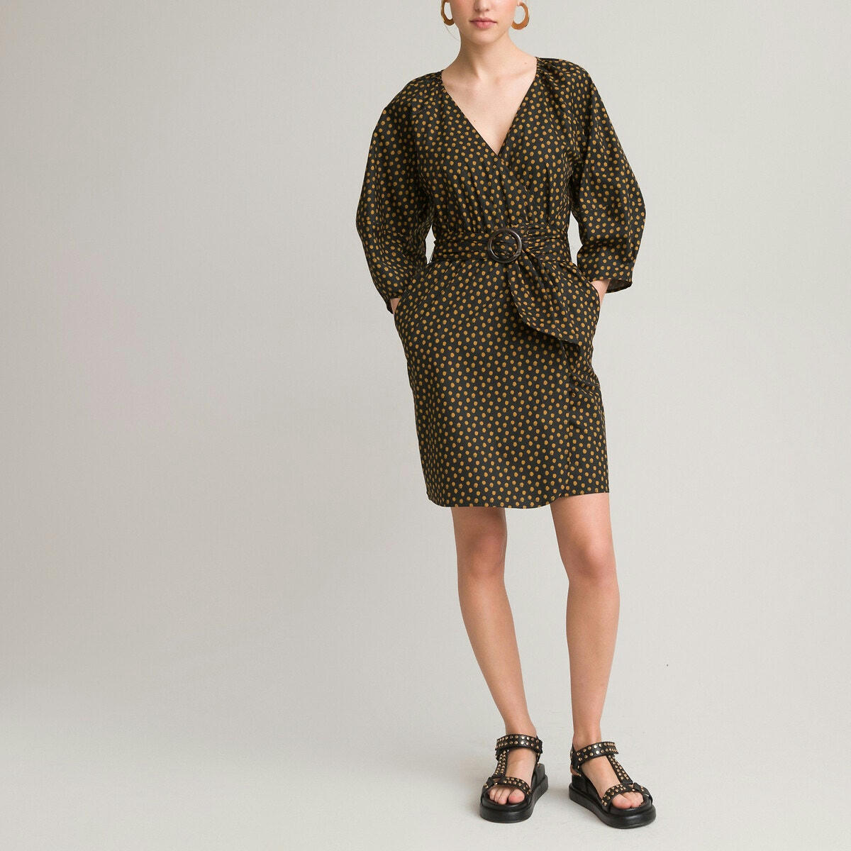 Robe-portefeuille courte manches 3/4 à pois