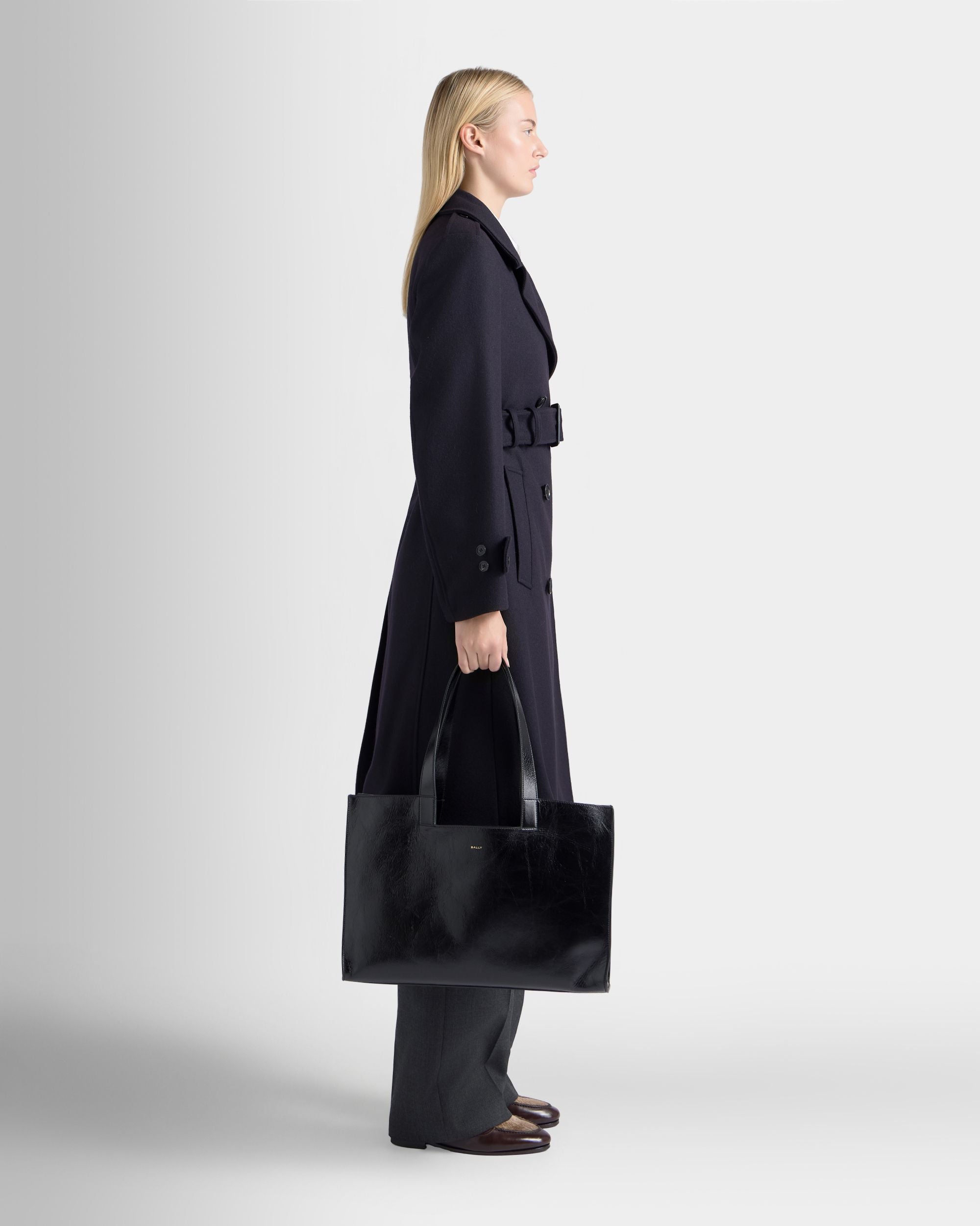 Easy Bally Tragetasche Aus Leder In Schwarz