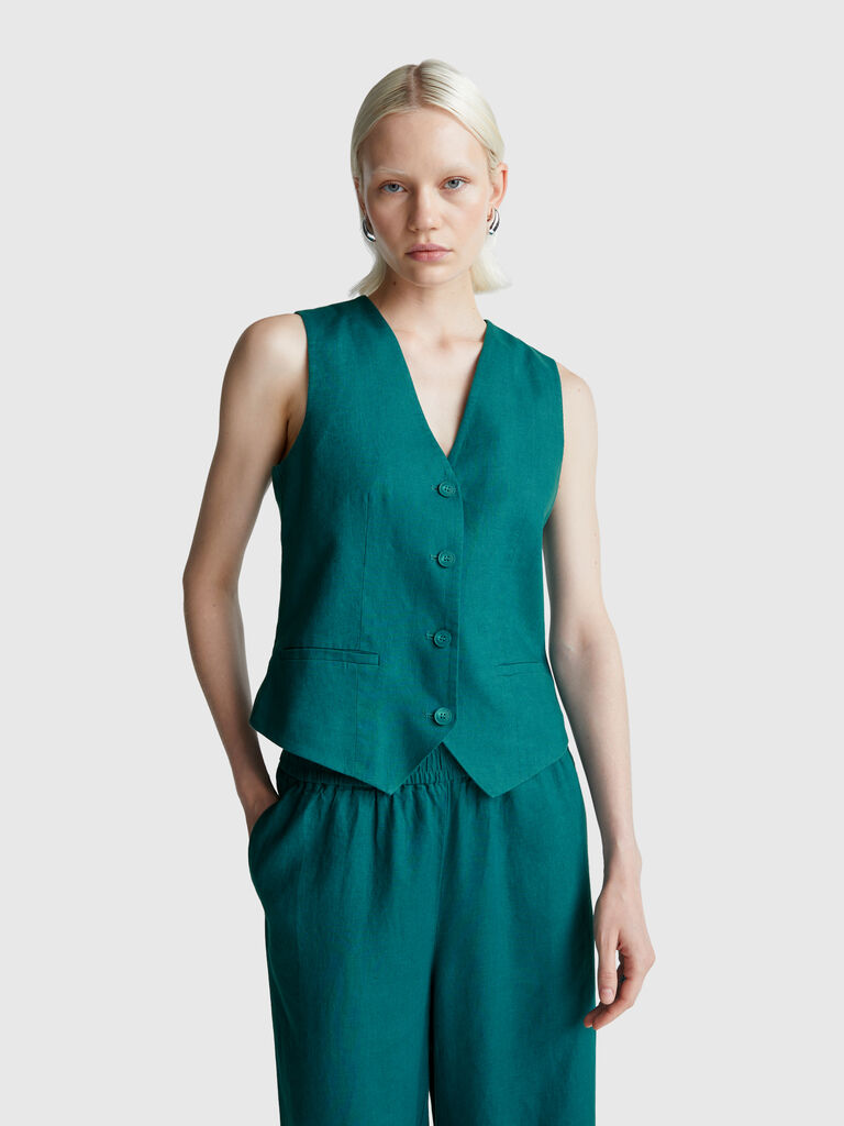 Pure linen vest