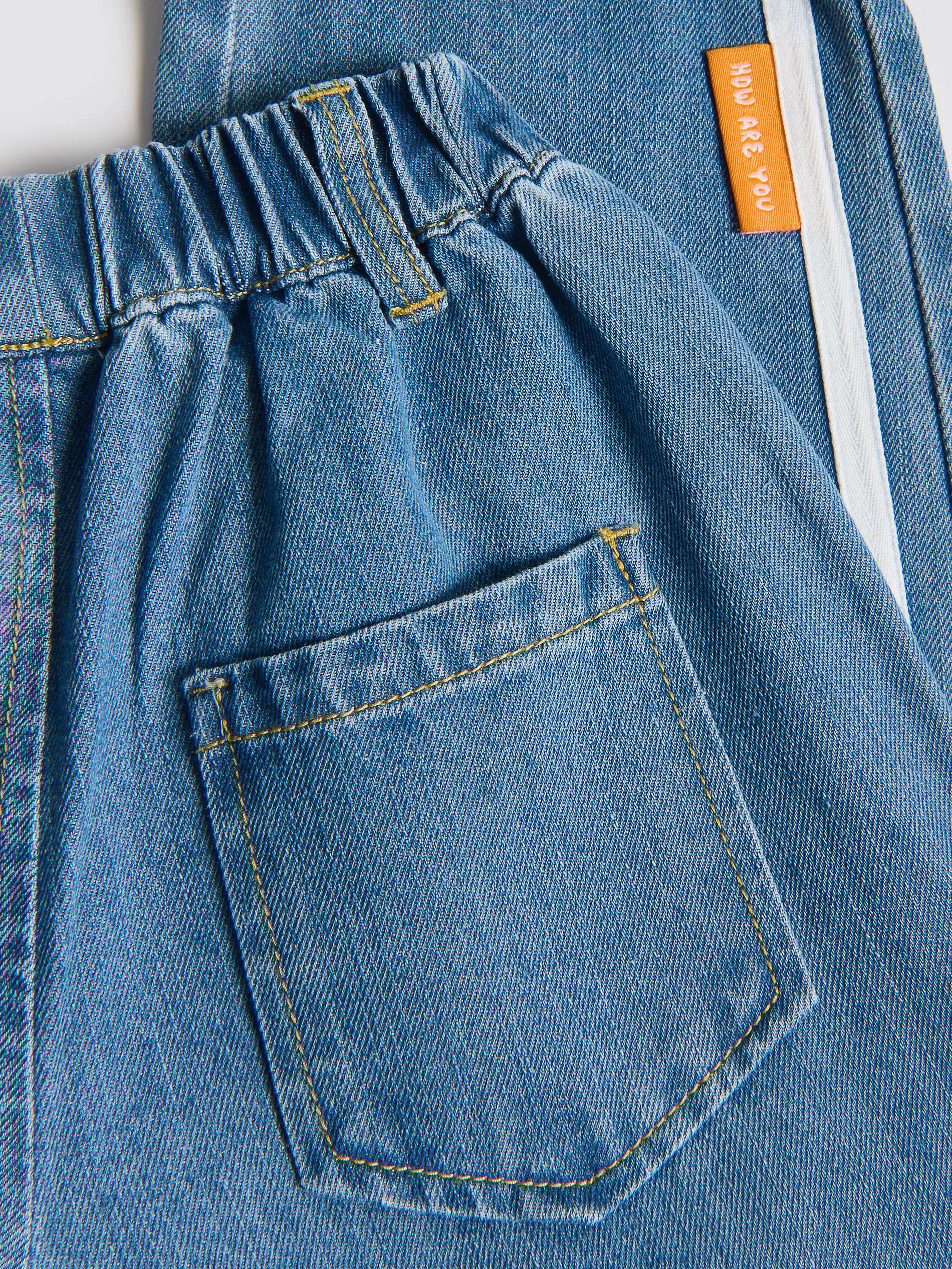 Jeansy relaxed fit