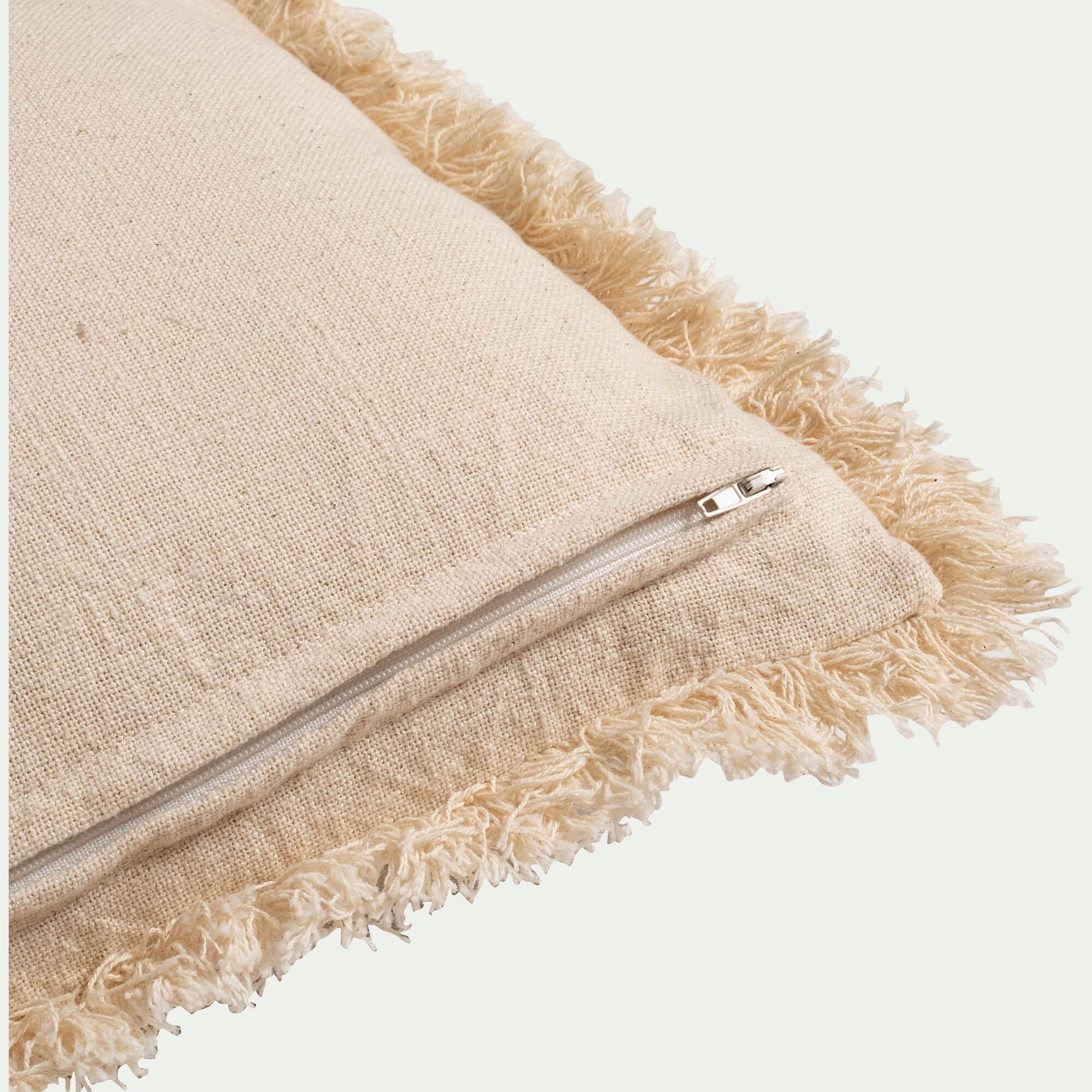 TESSIA - Coussin brodé finition frange en coton 45x45cm - beige
