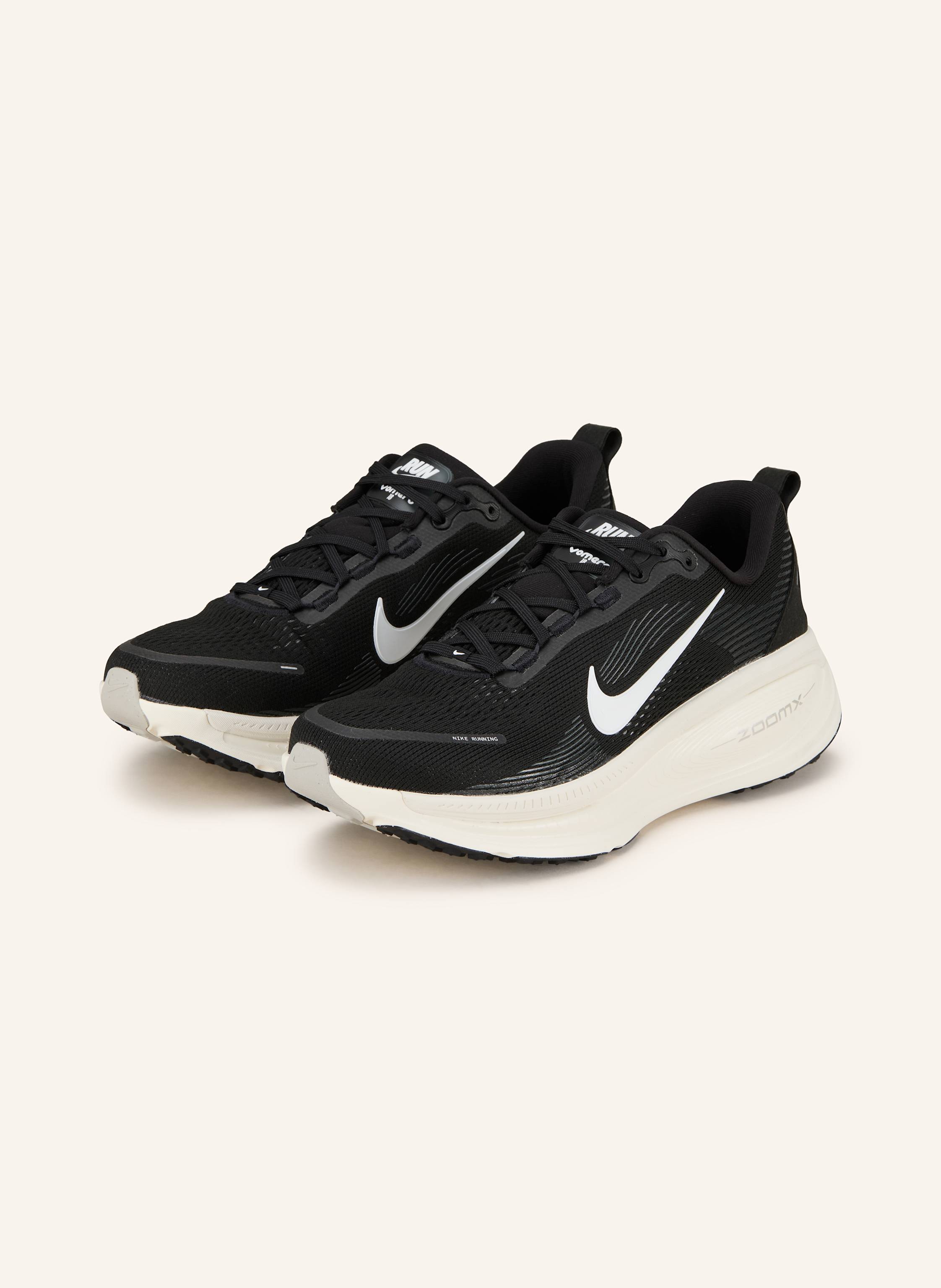 Nike Laufschuhe VOMERO 18