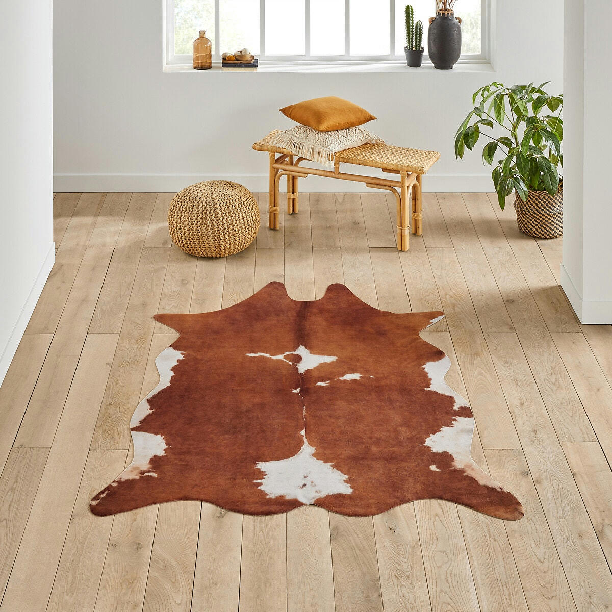 Tapis effet peau de vache, Dottie