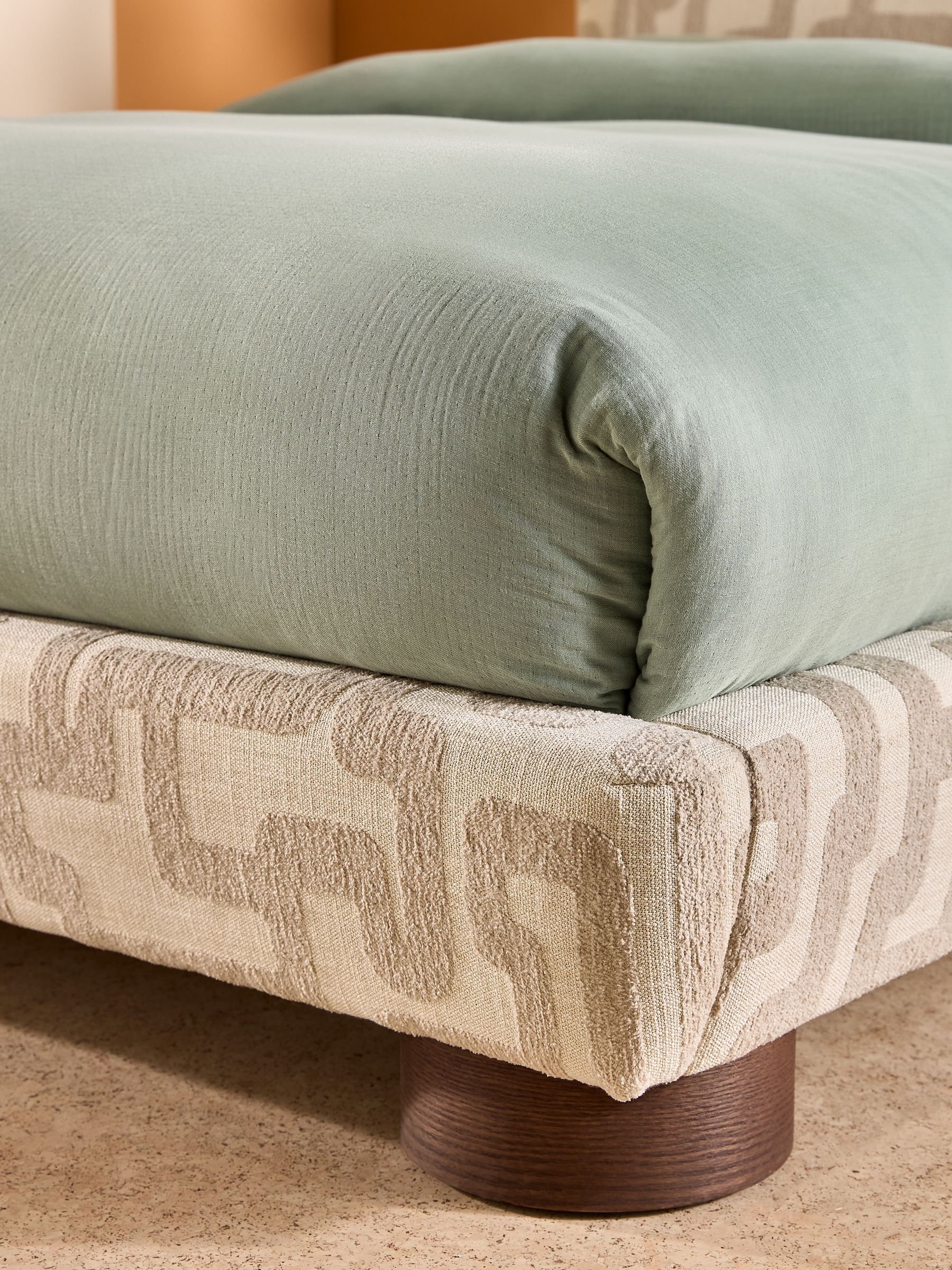 Jude Bed in Clyde Abstract Natural Sand