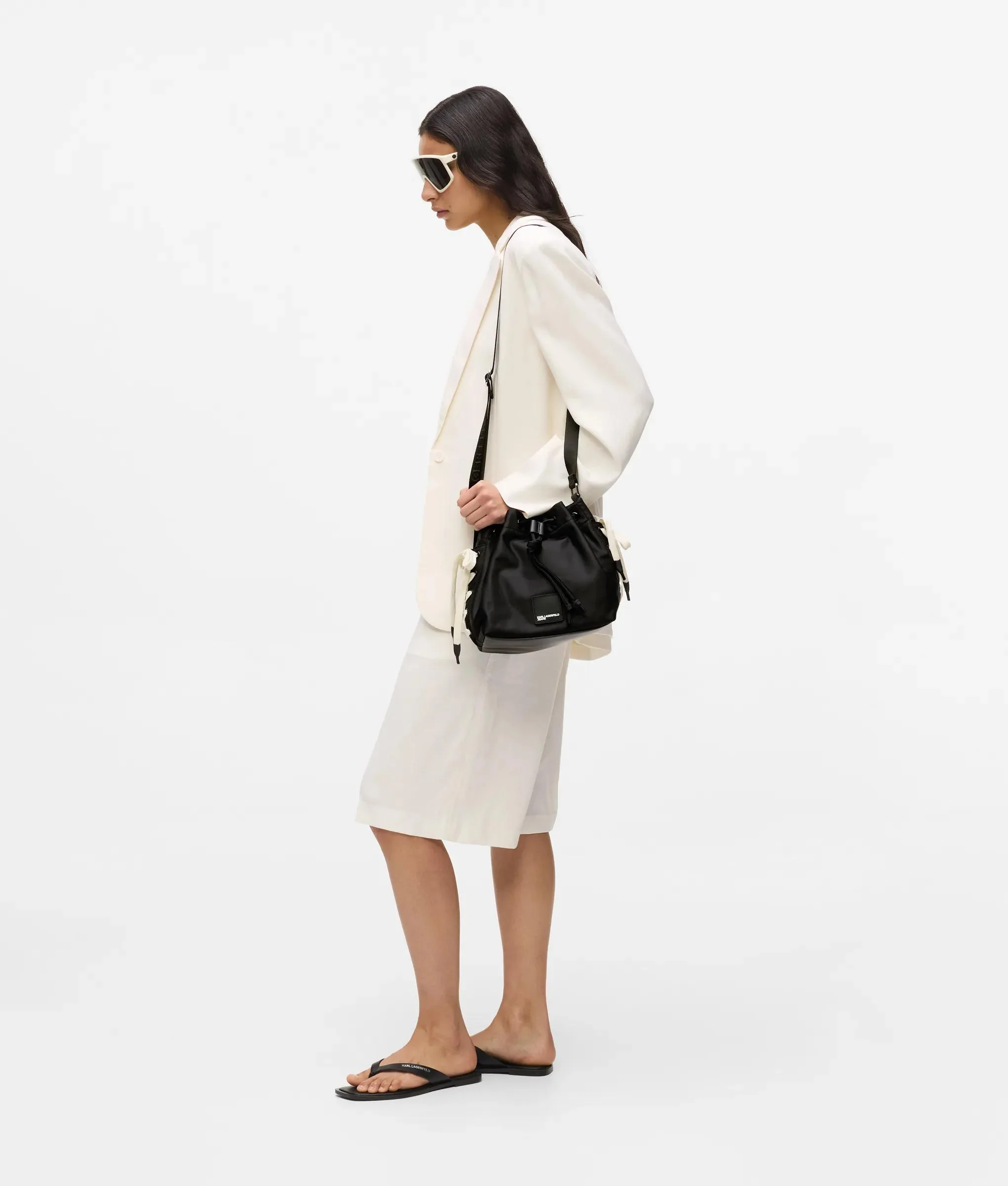 Sac seau à lacets en nylon
