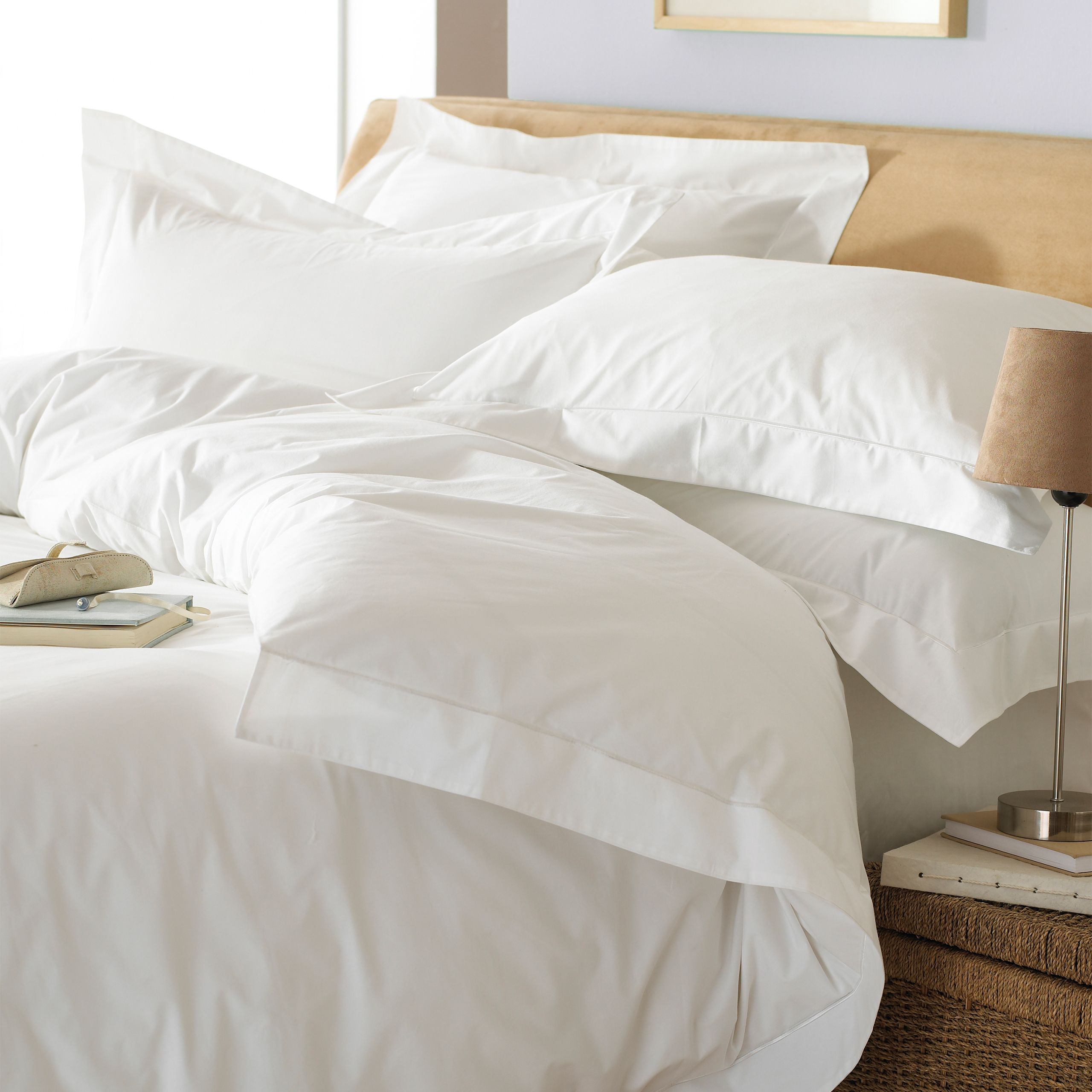 Paoletti Oxford 200TC Border Panel 100% Cotton Duvet Cover Set