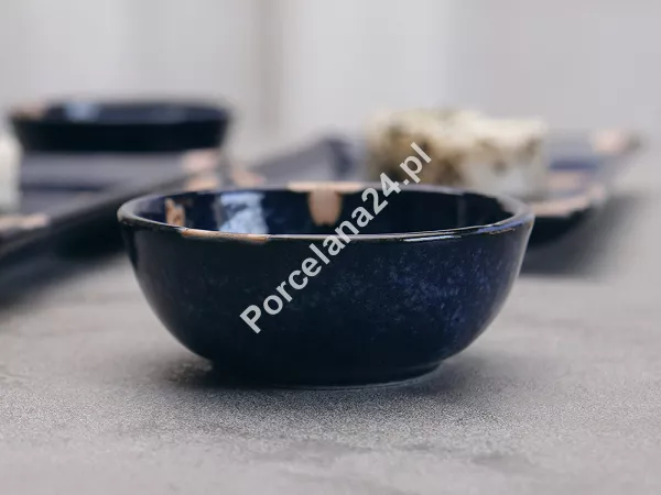 Zestaw do sushi dla 2 osób (4 el.) z pałeczkami Tokyo Design Studio - Sakura Navy 33759