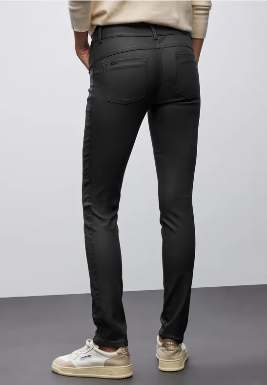 Slim Fit Coated Hose