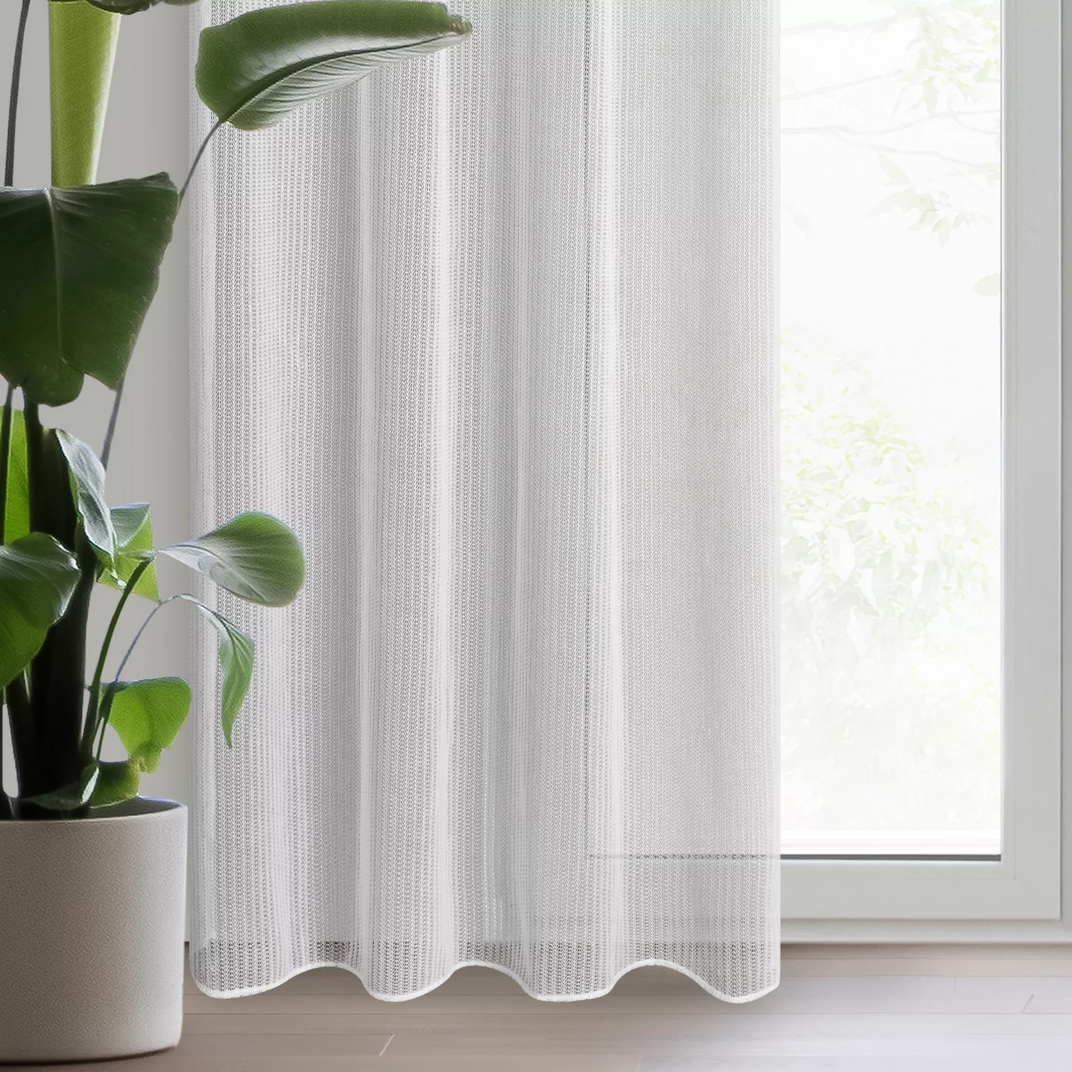 Firana biała z siateczki o geometrycznym wzorze 140x250 cm przelotka - ADRI