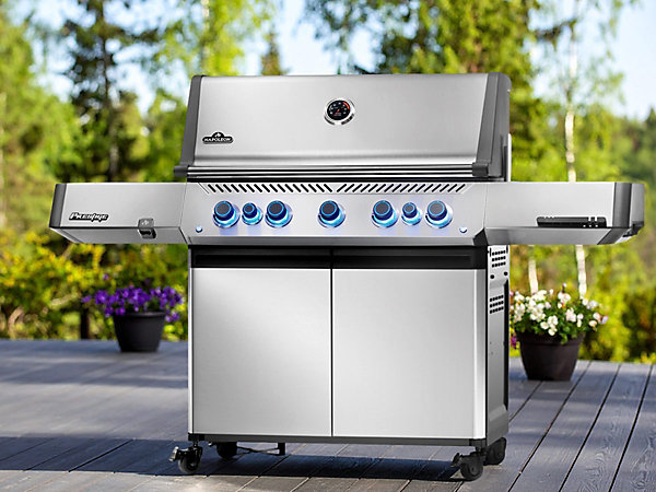Barbecue à gaz Prestige 665 inox - Napoléon