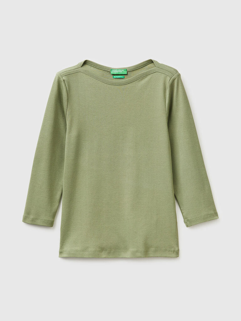 Slim fit t-shirt with boat neck