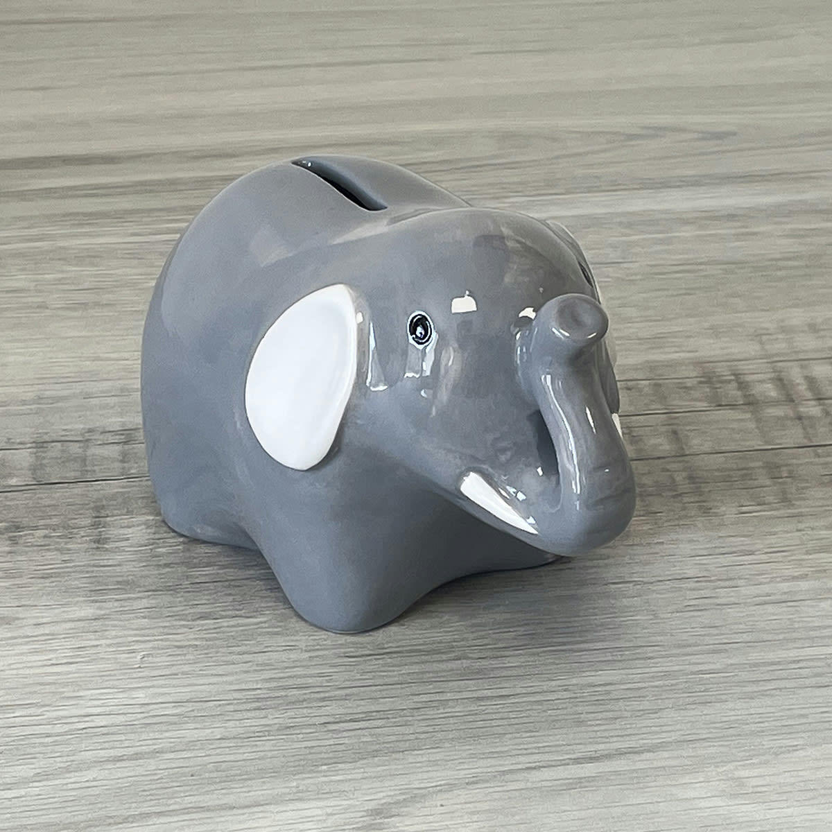 - Tirelire éléphant