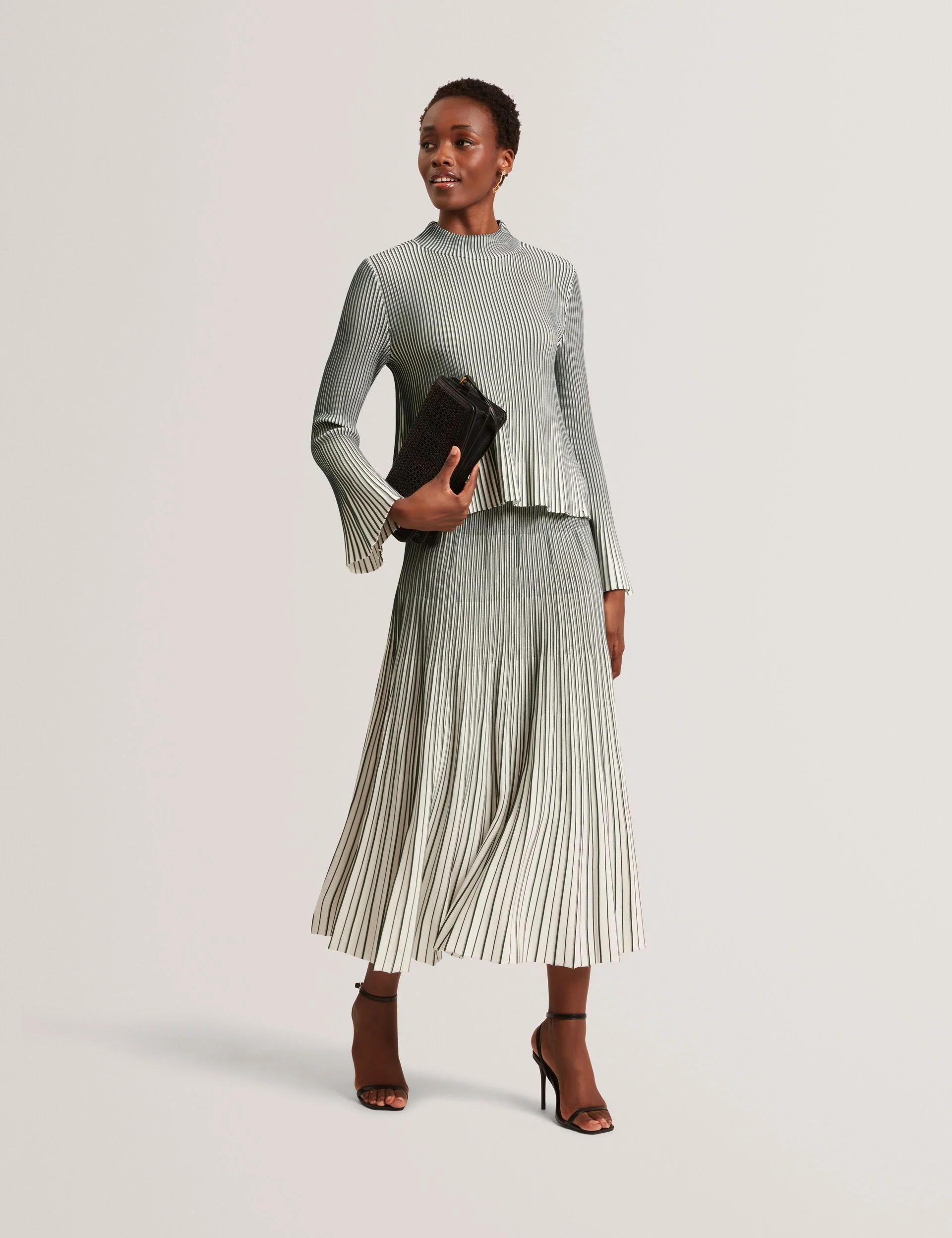 JENAVIA | DARK GREEN