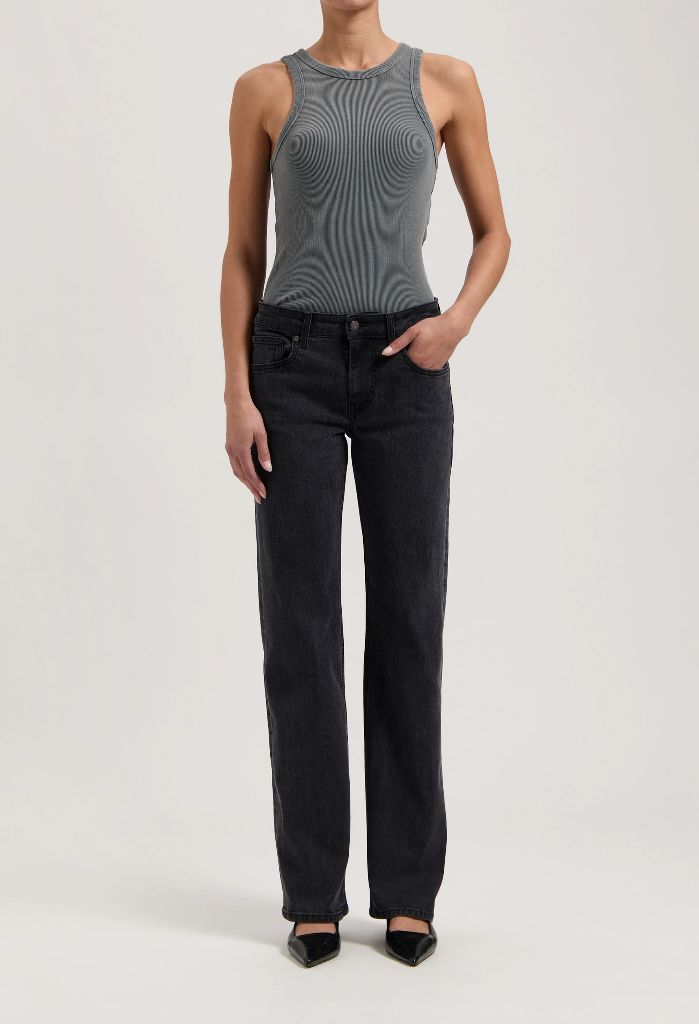 Carry Mid Straight - Black Vintage